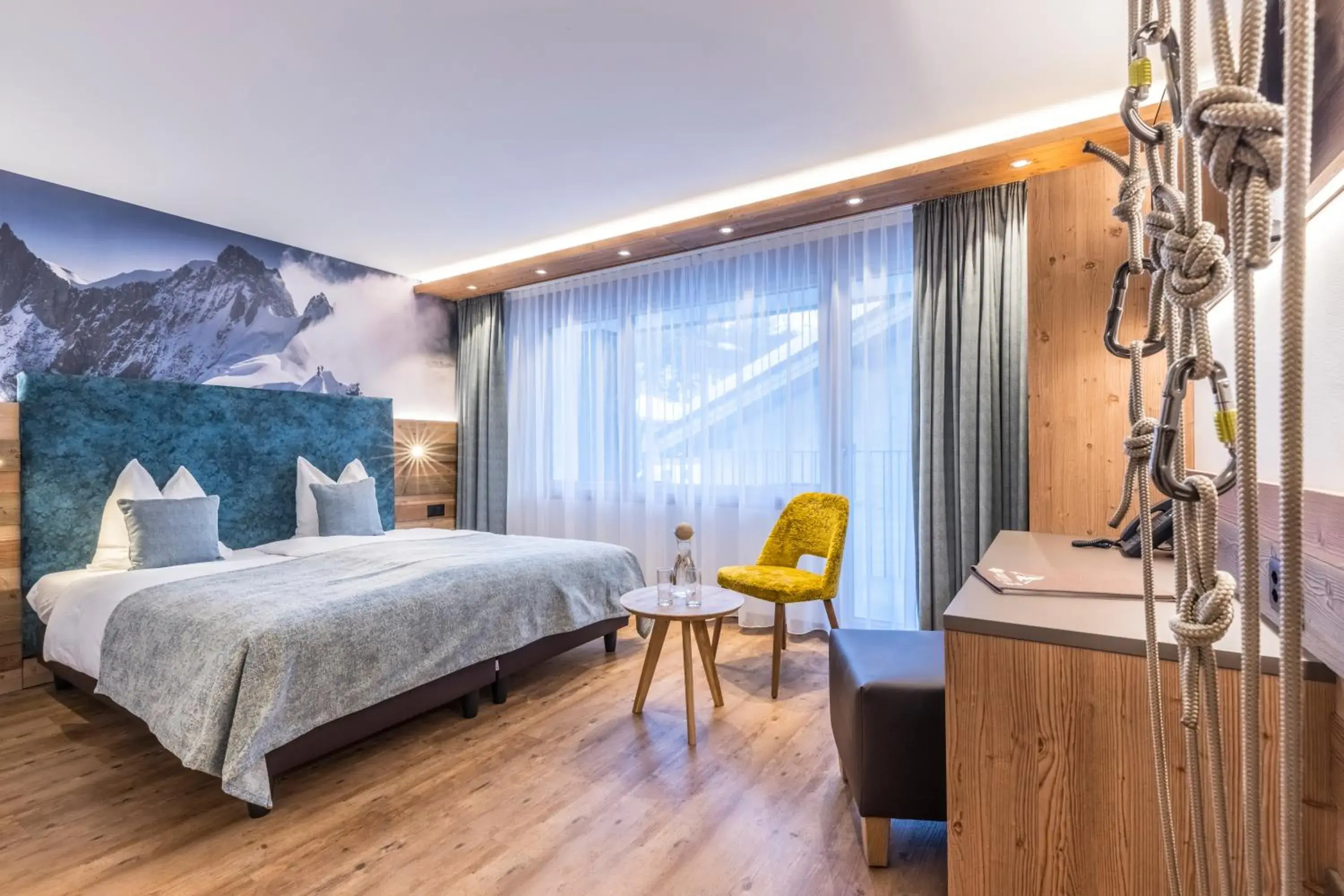 Bedroom, Bed in Hotel Hemizeus & Iremia Spa