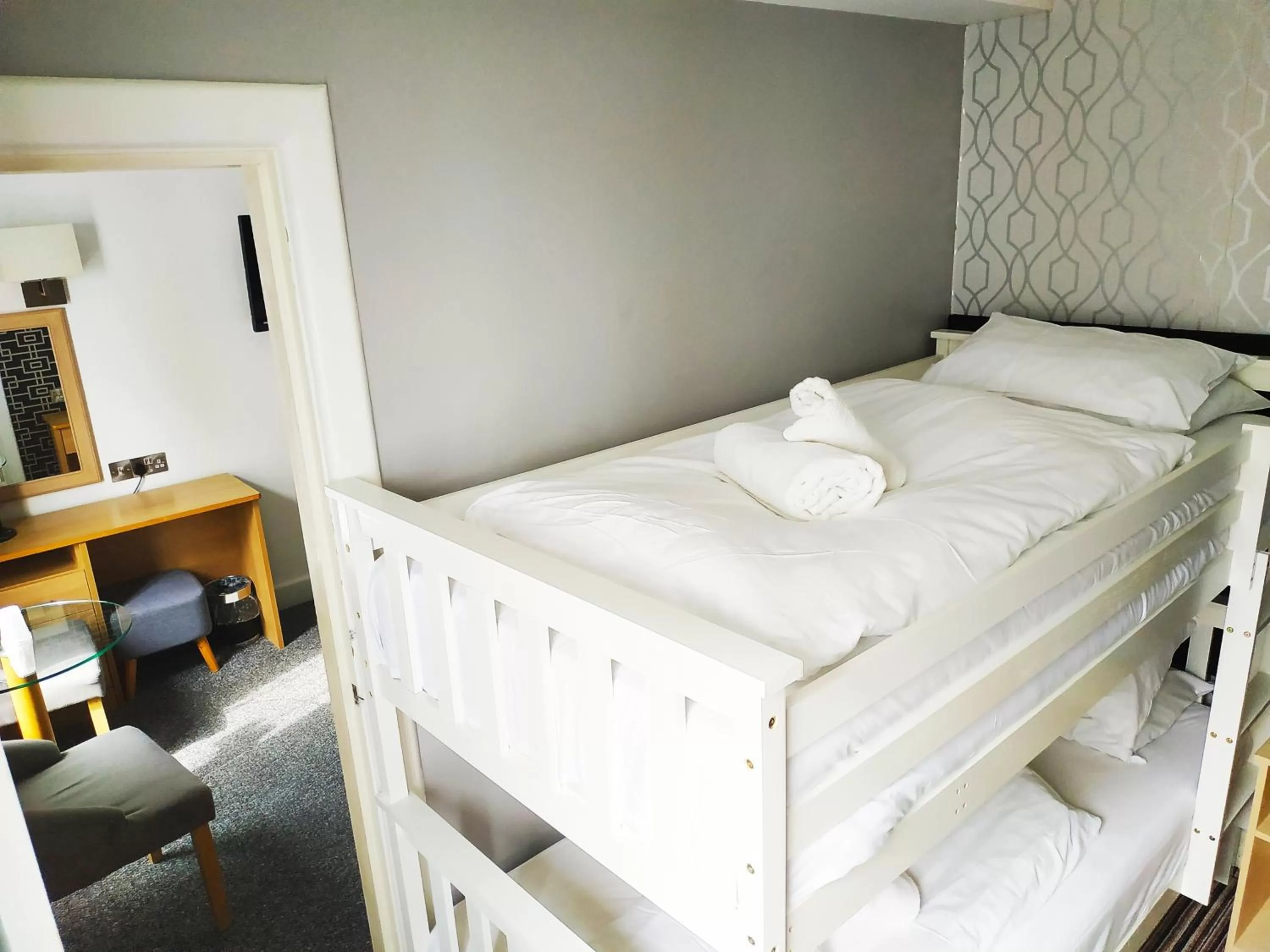 Bedroom, Bed in Cumberland Hotel - OCEANA COLLECTION