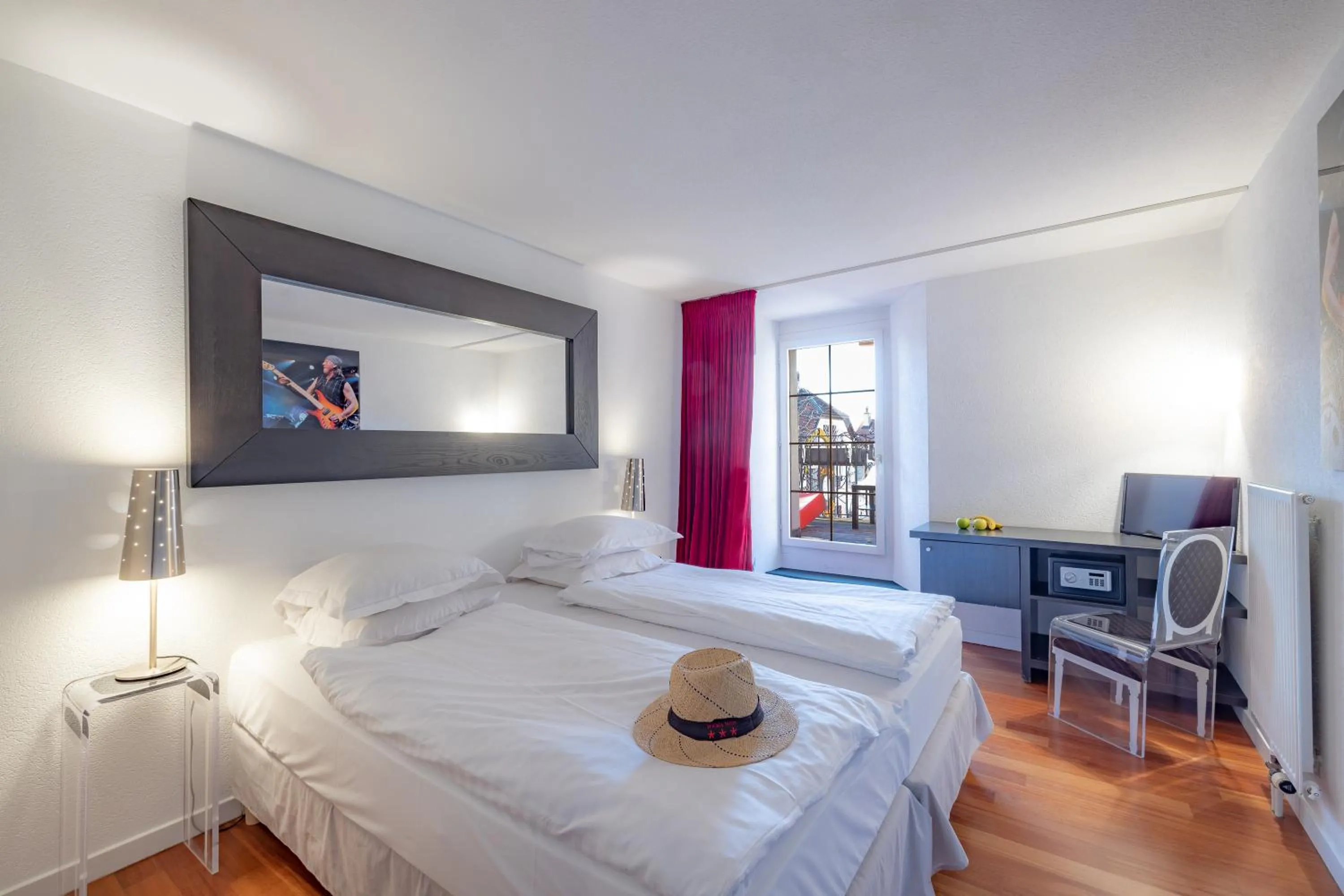 Bed in Tralala Hotel Montreux