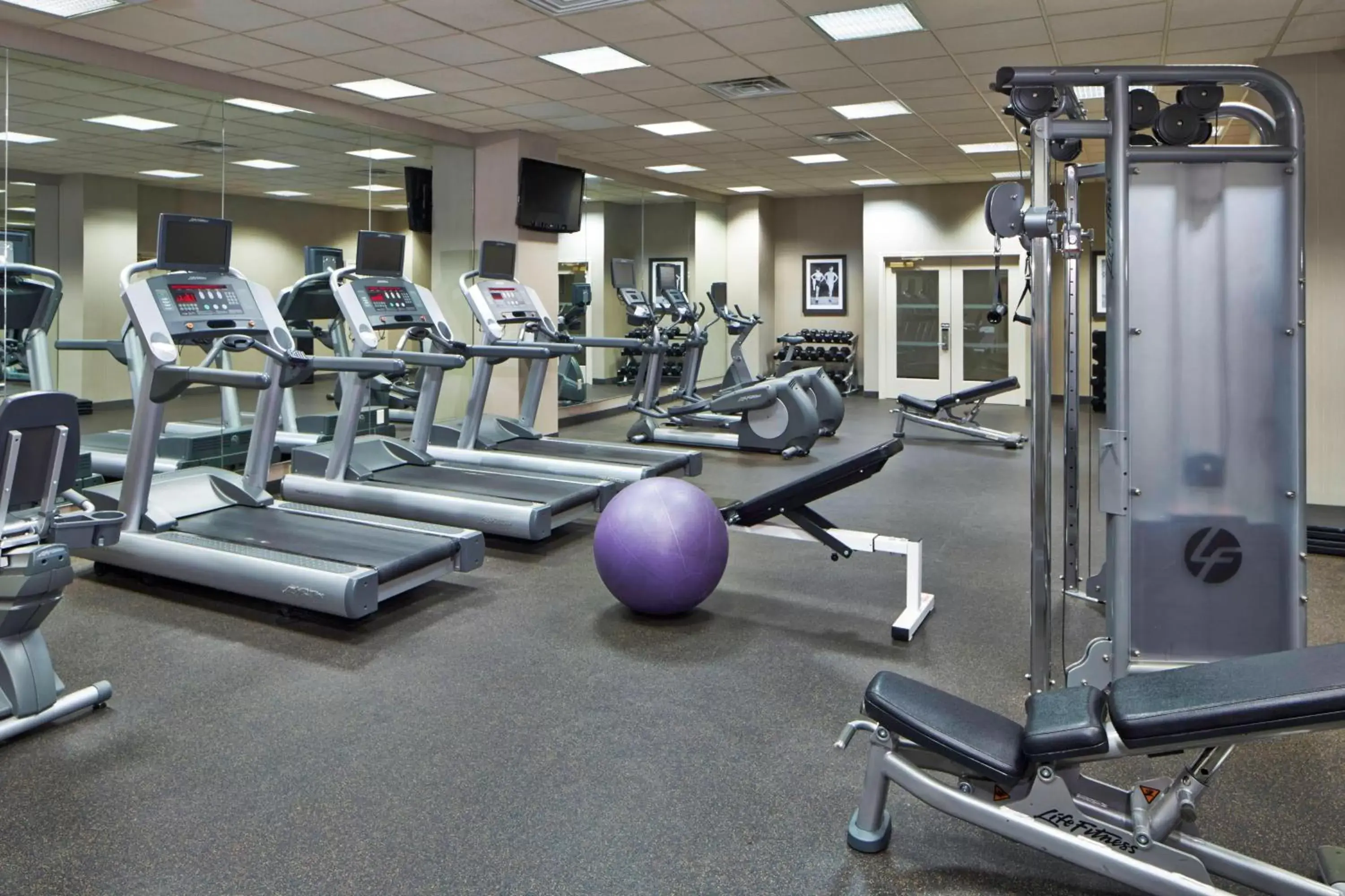 Fitness centre/facilities, Fitness Center/Facilities in Residence Inn Milwaukee Downtown