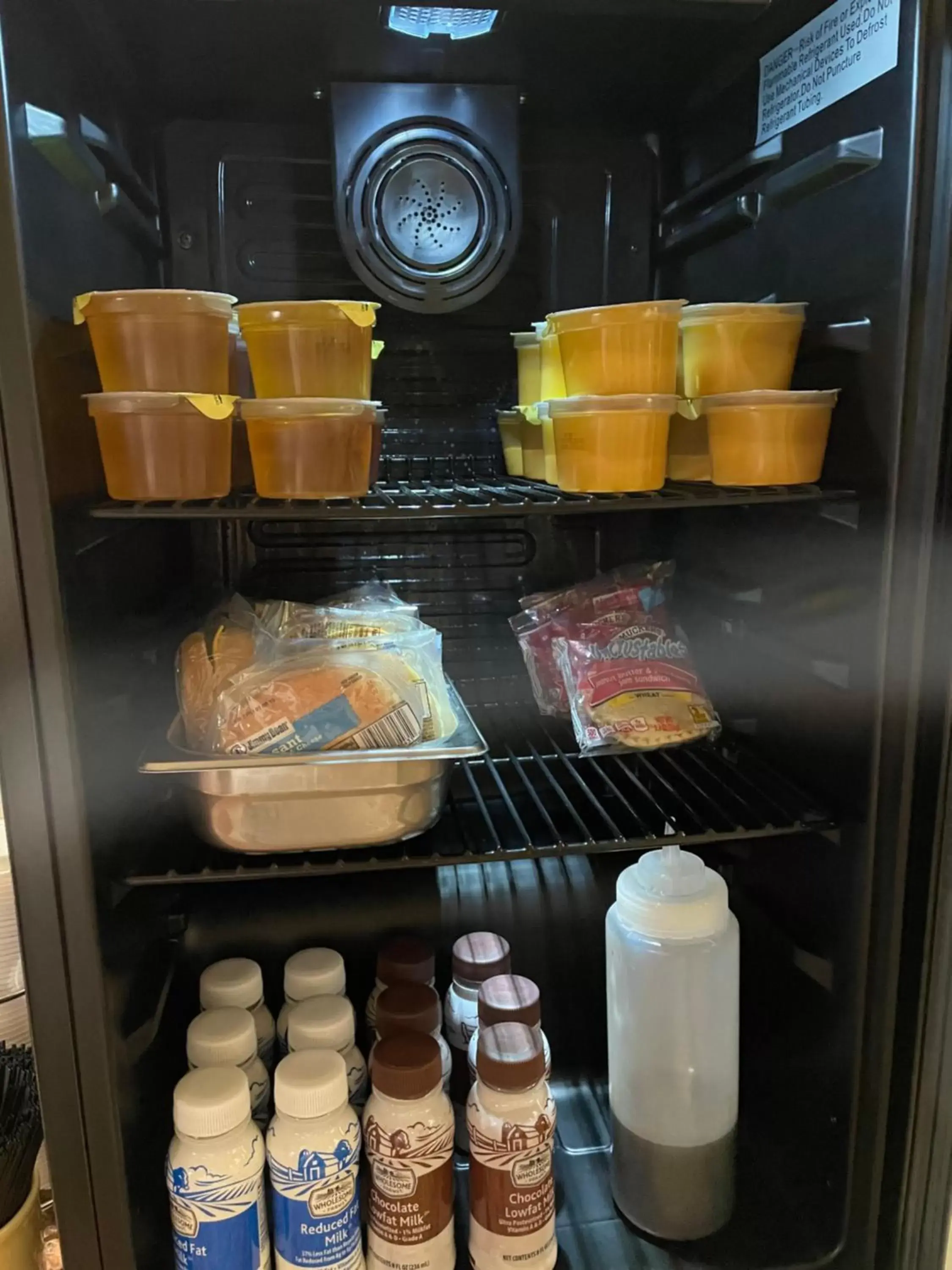 Breakfast in Econo Lodge Huntington - Barboursville University Area Breakfast in Econo Lodge Huntington - Barboursville University Area