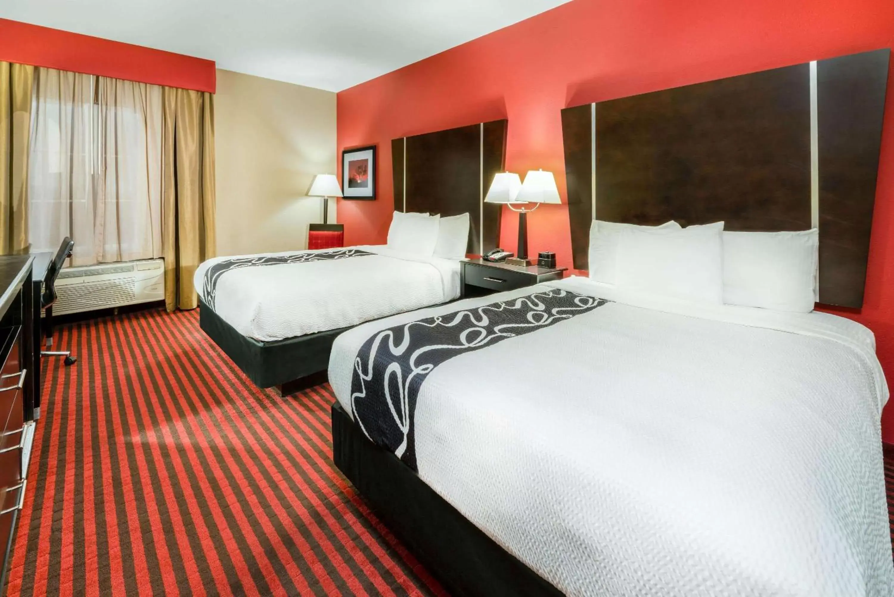 Queen Room with Two Queen Beds - Non-Smoking in La Quinta by Wyndham Boutte Queen Room with Two Queen Beds - Non-Smoking in La Quinta by Wyndham Boutte