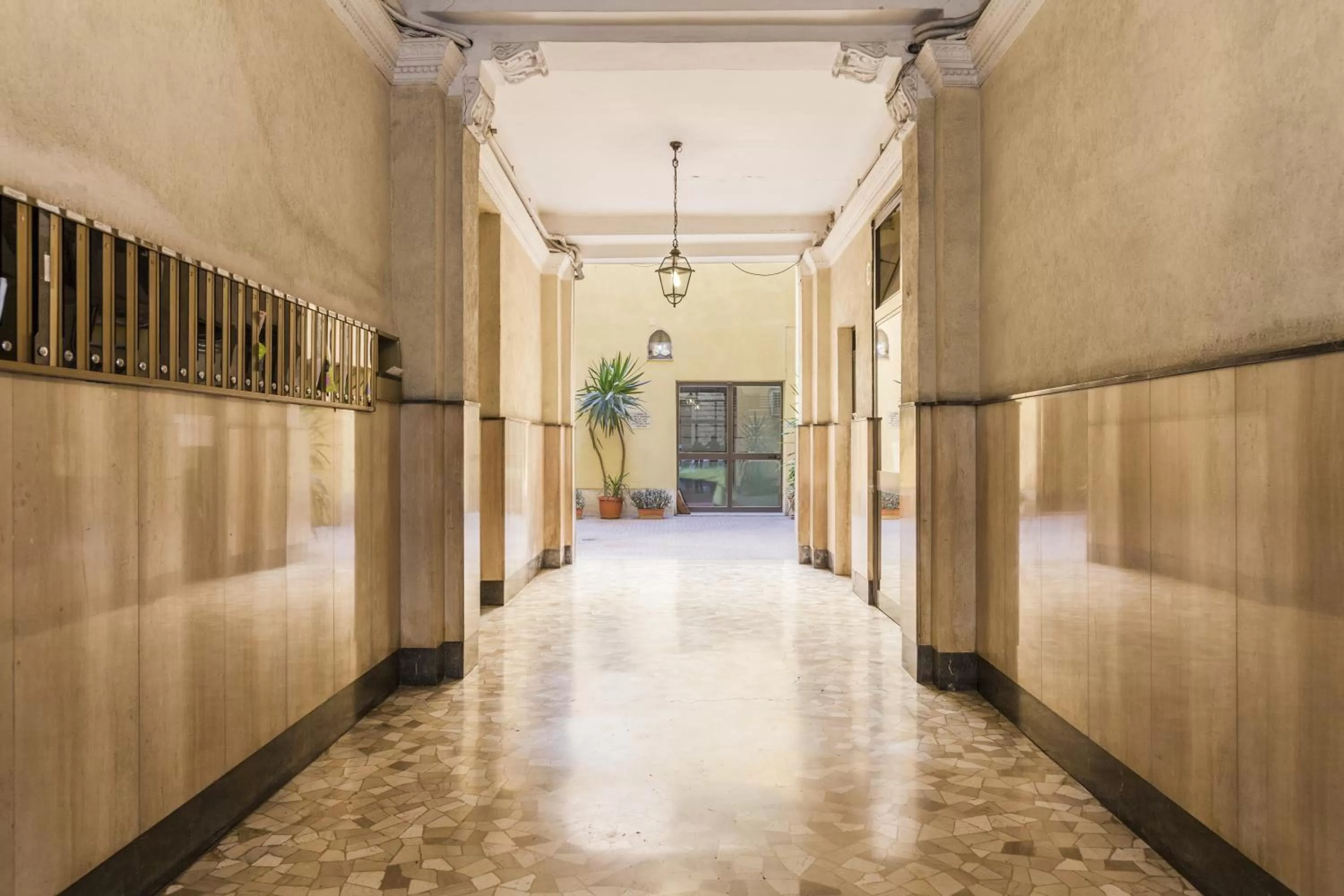 Facade/entrance, Banquet Facilities in Stardust Rome