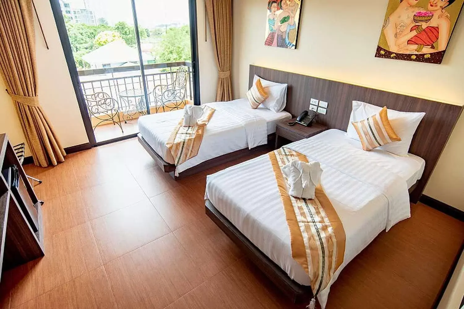 Bedroom, Bed in The LD Pattaya Hotel