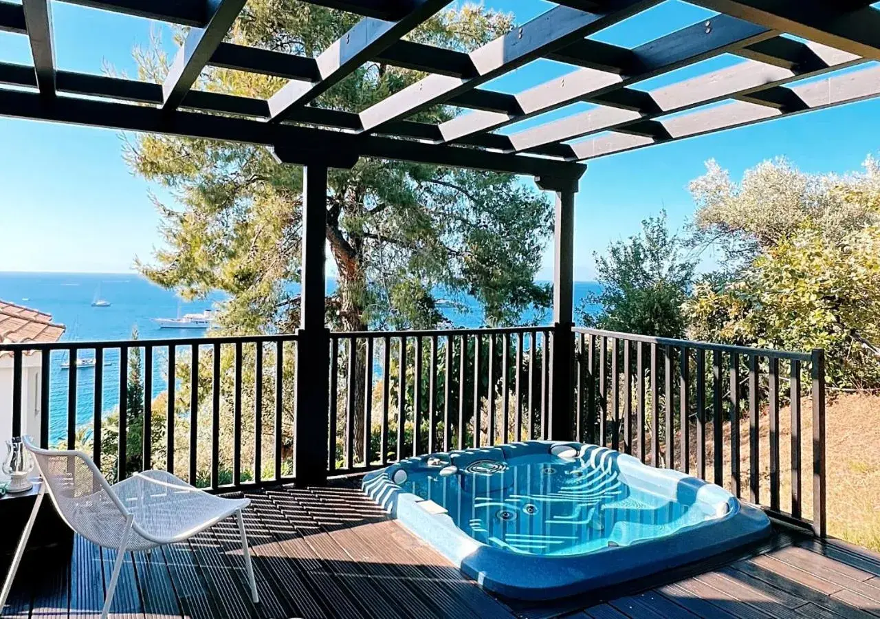 Balcony/Terrace in Aegean Suites Hotel