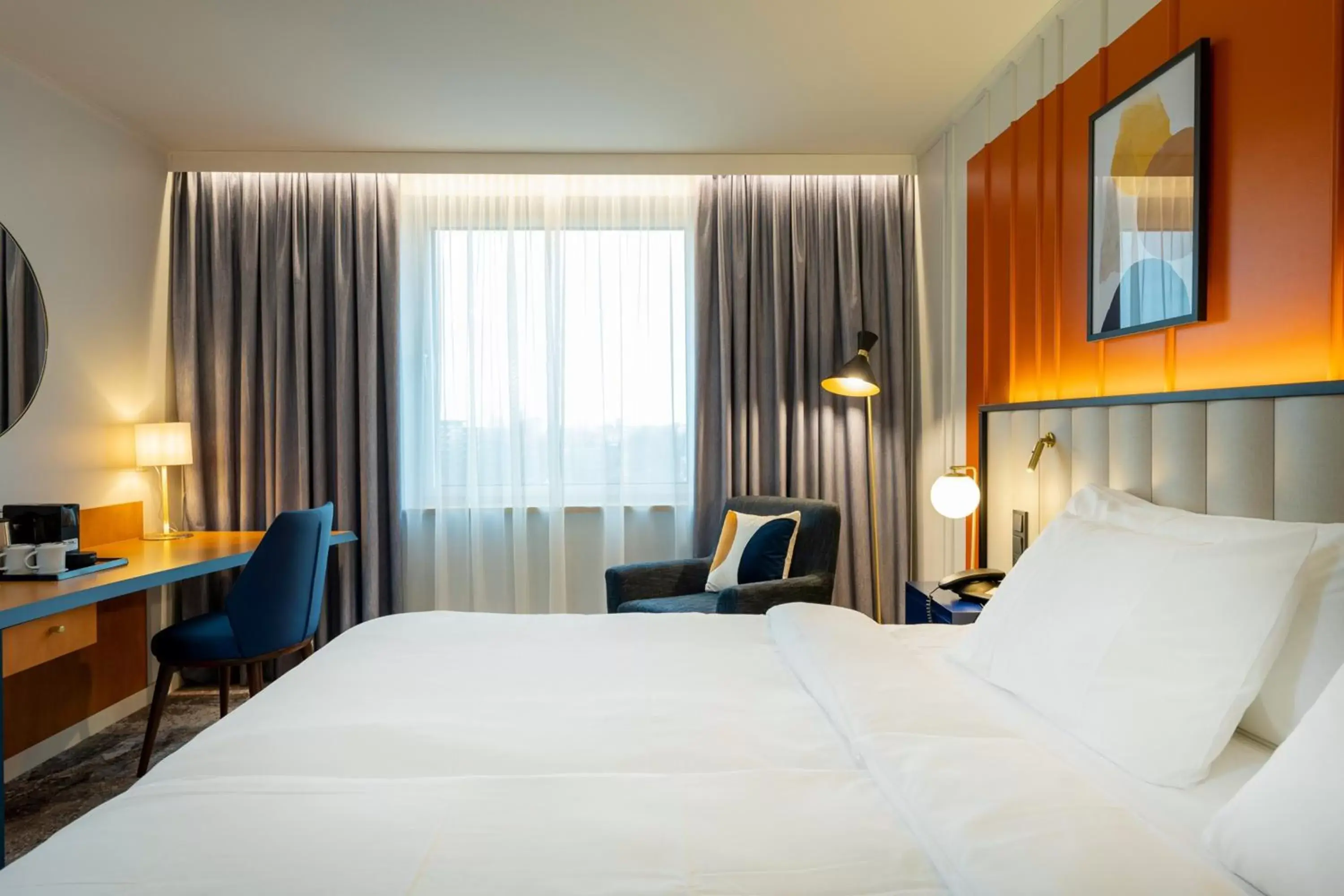 Photo of the whole room, Bed in voco Dusseldorf Seestern, an IHG Hotel