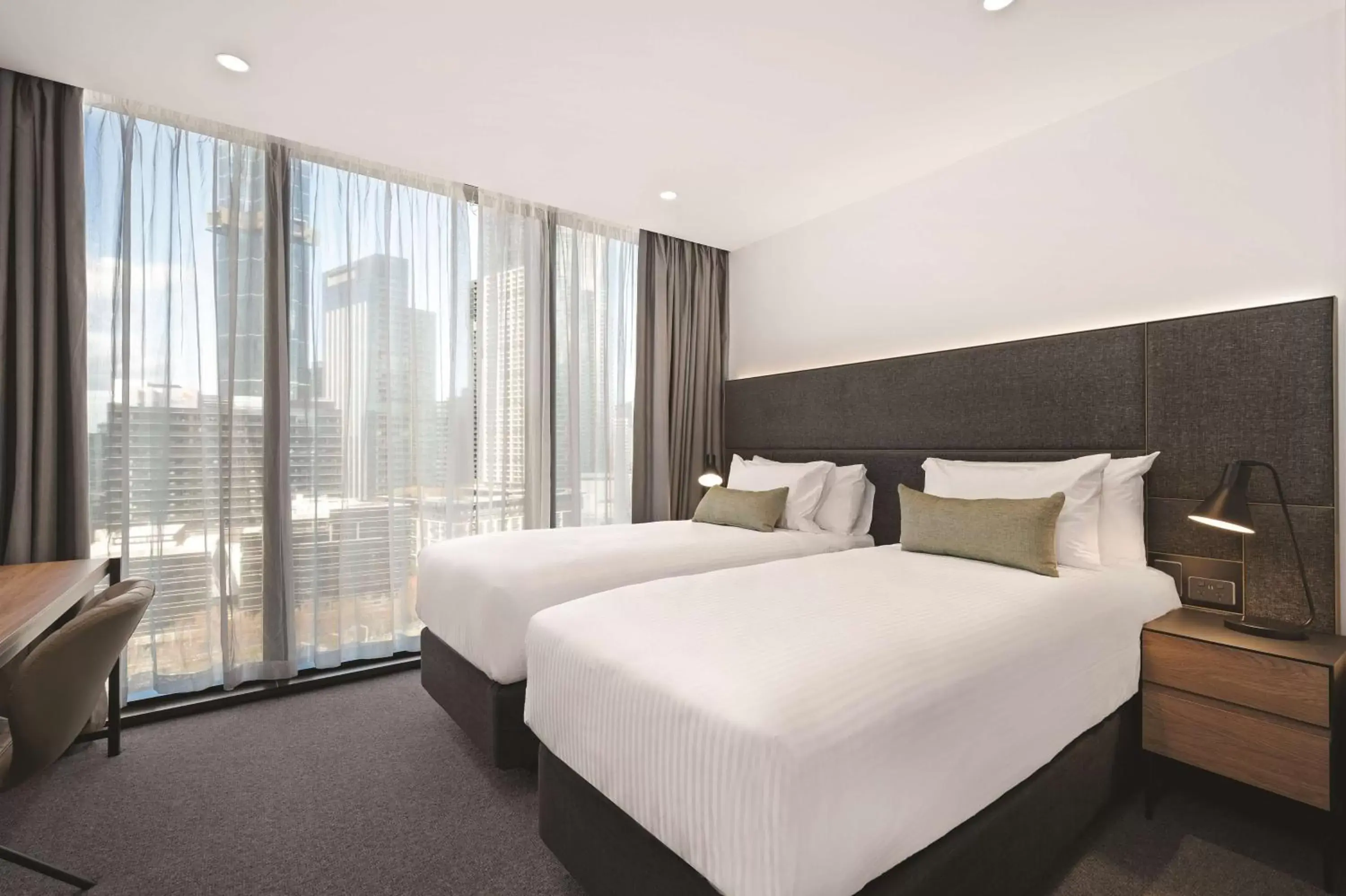 Bedroom, Bed in Vibe Hotel Melbourne