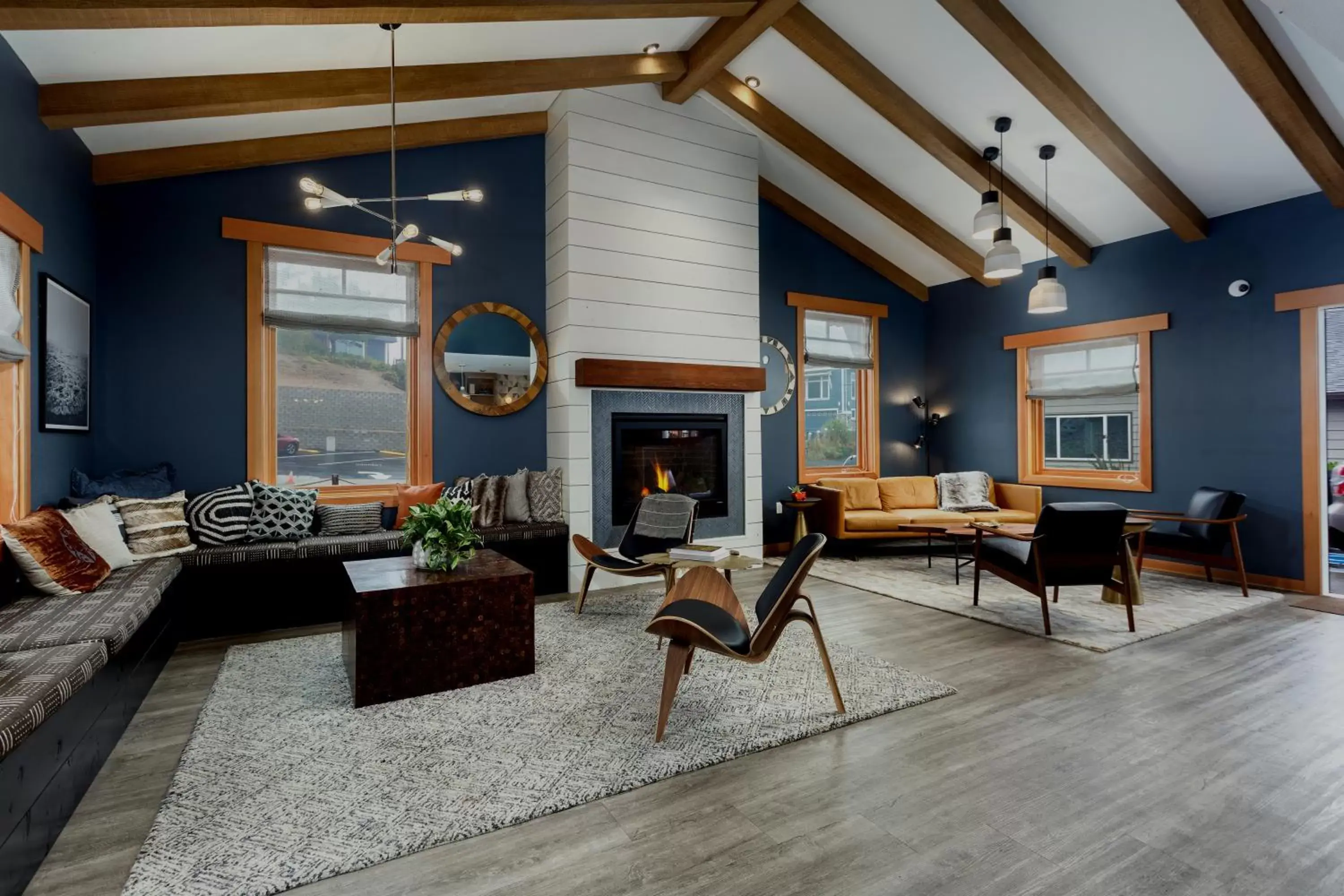 Lobby or reception, Seating Area in The Coho Oceanfront Lodge