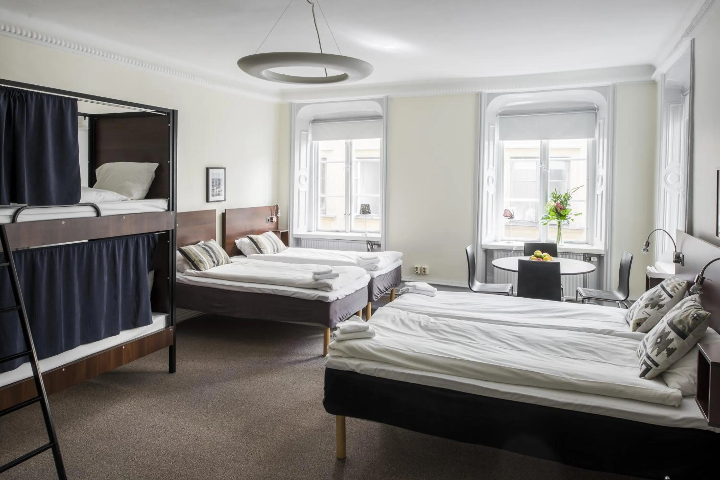 Bedroom, Bed in Castle House Inn