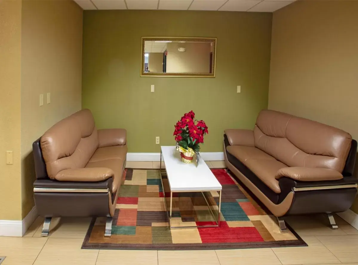 Lobby or reception in Super 8 by Wyndham St Charles Lobby or reception in Super 8 by Wyndham St Charles