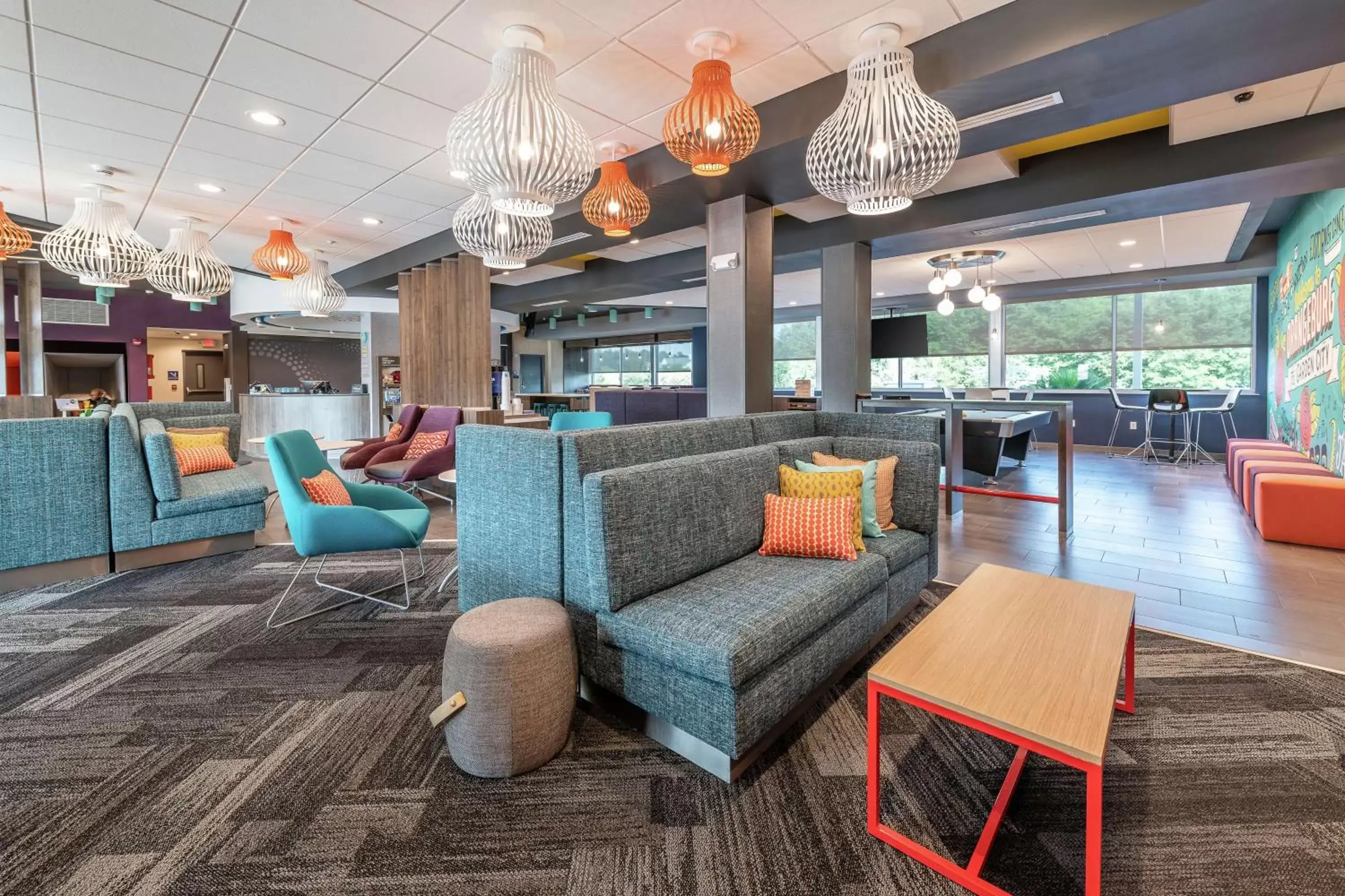 Lobby or reception, Lounge/Bar in Tru By Hilton Orangeburg