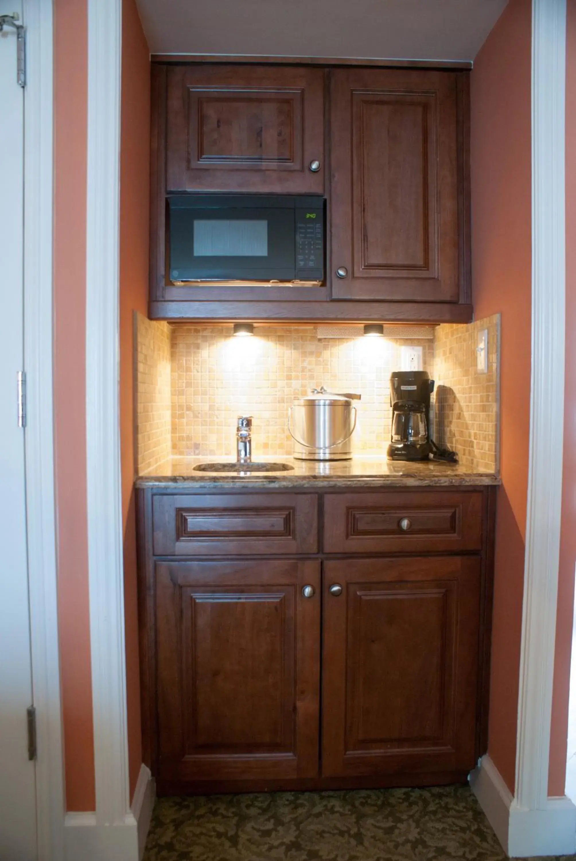 Coffee/tea facilities, Kitchen/Kitchenette in Ponte Vedra Inn and Club