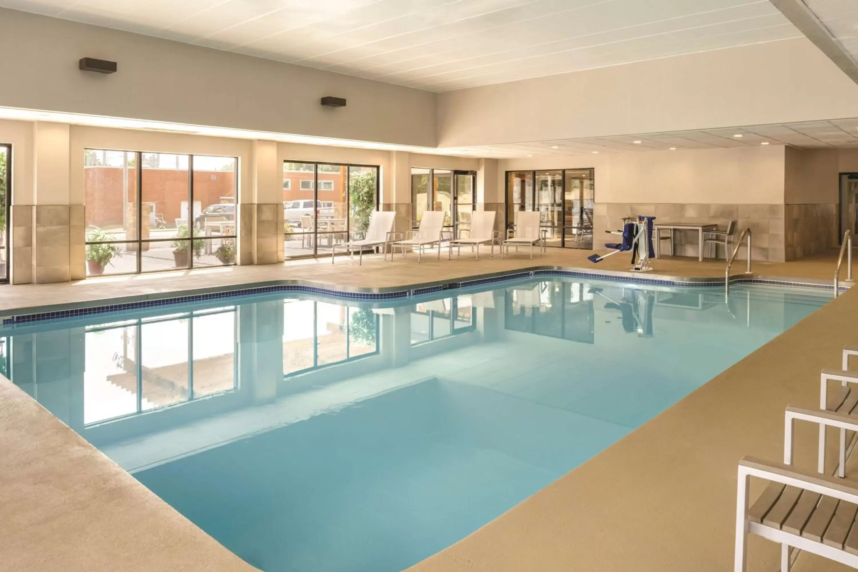 On site, Swimming Pool in Country Inn & Suites by Radisson, La Crosse, WI