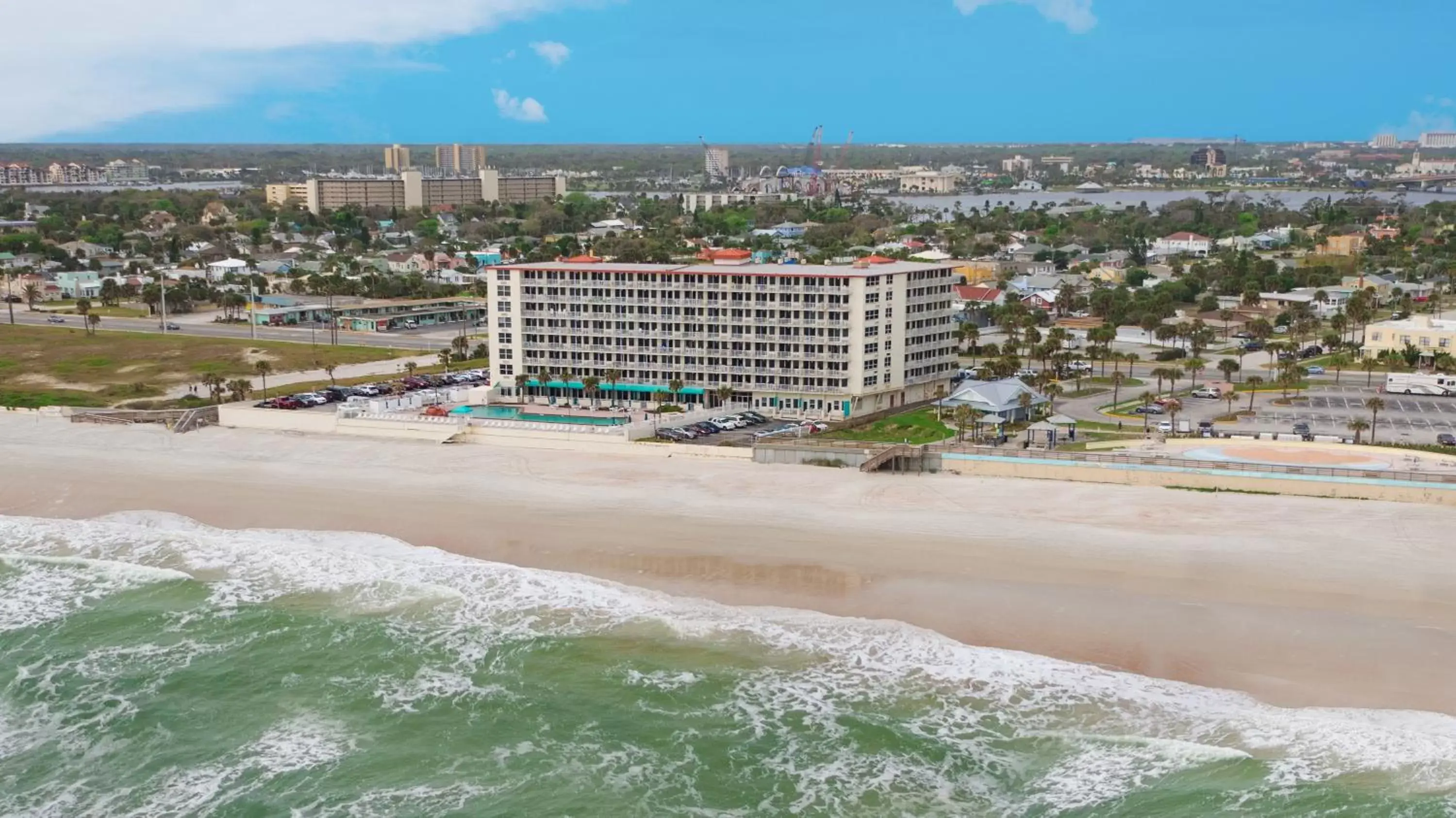 Property building, Bird's-eye View in Westgate Harbour Beach Resort