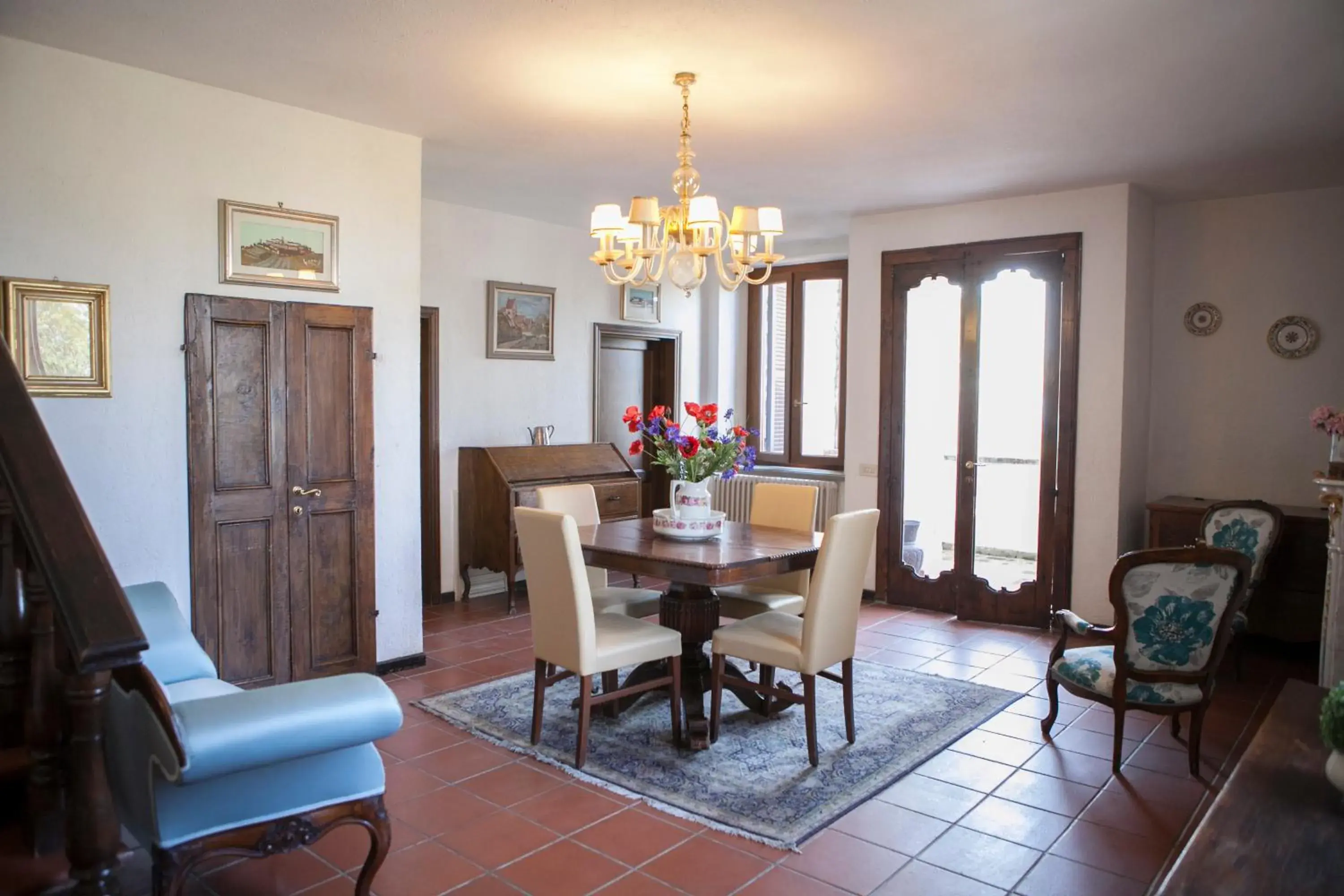 Communal lounge/ TV room, Dining Area in Country House Tre Esse