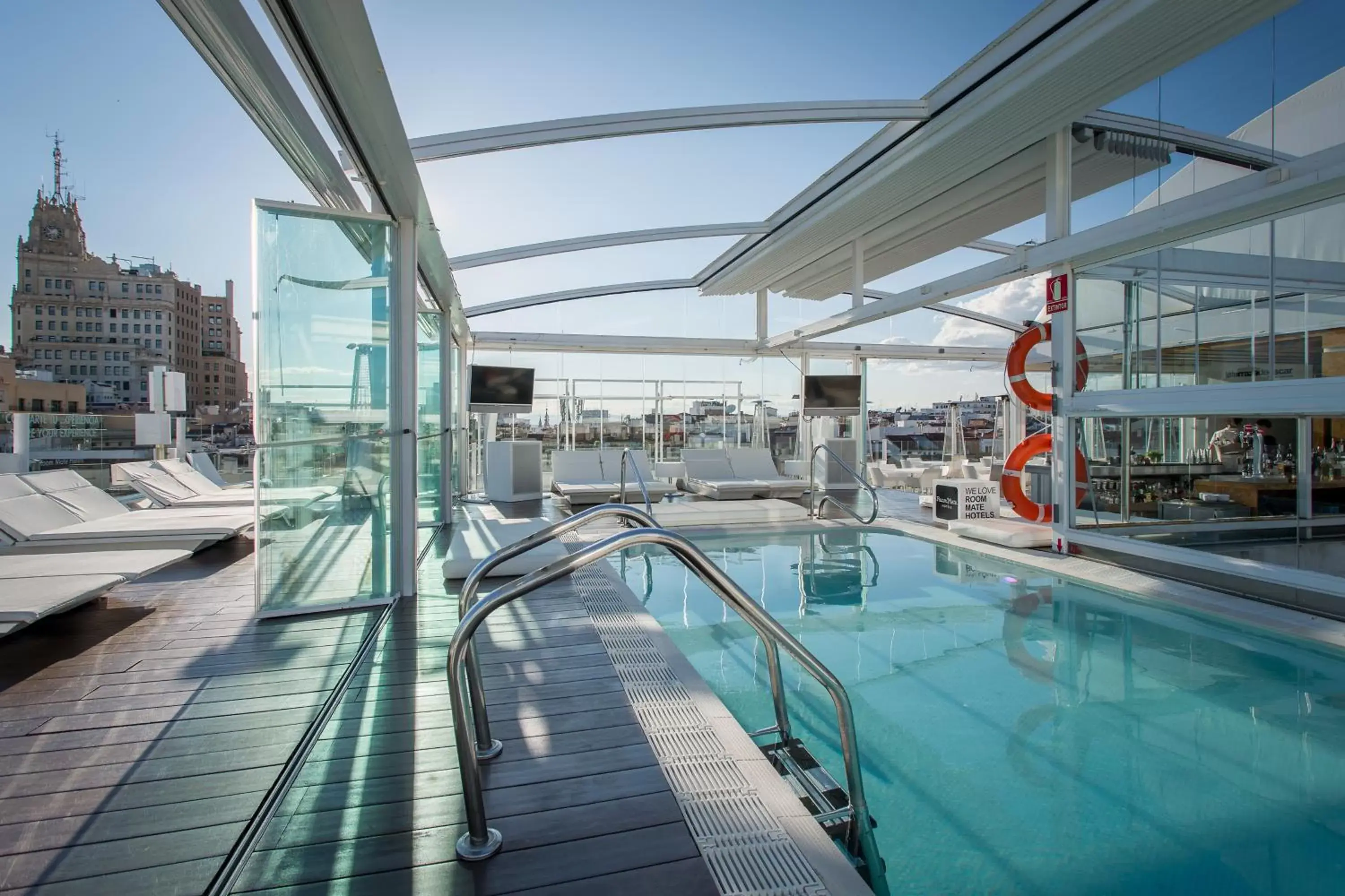 Balcony/Terrace, Swimming Pool in Room Mate Oscar