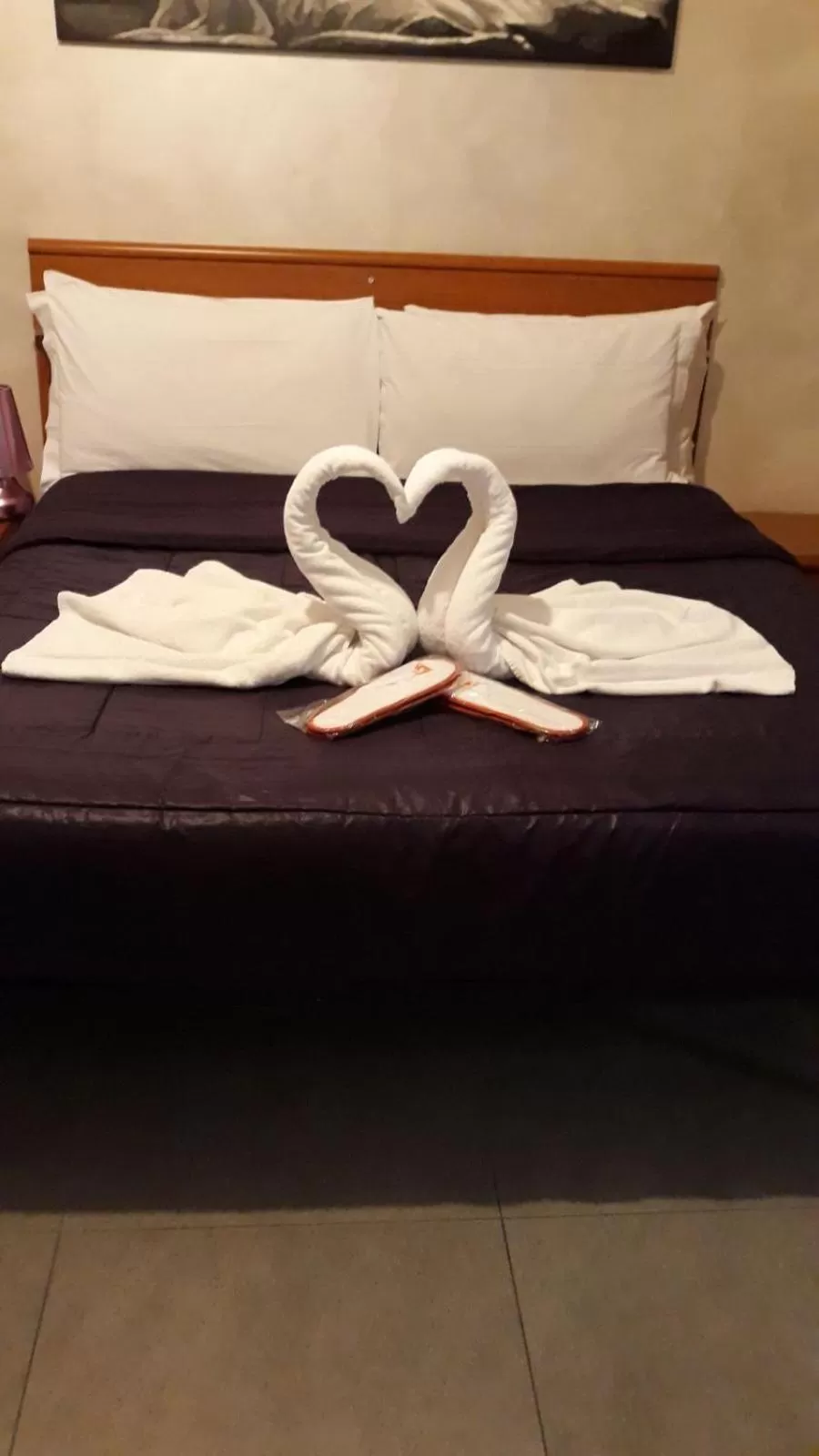 Decorative detail, Bed in Sabrina Airport