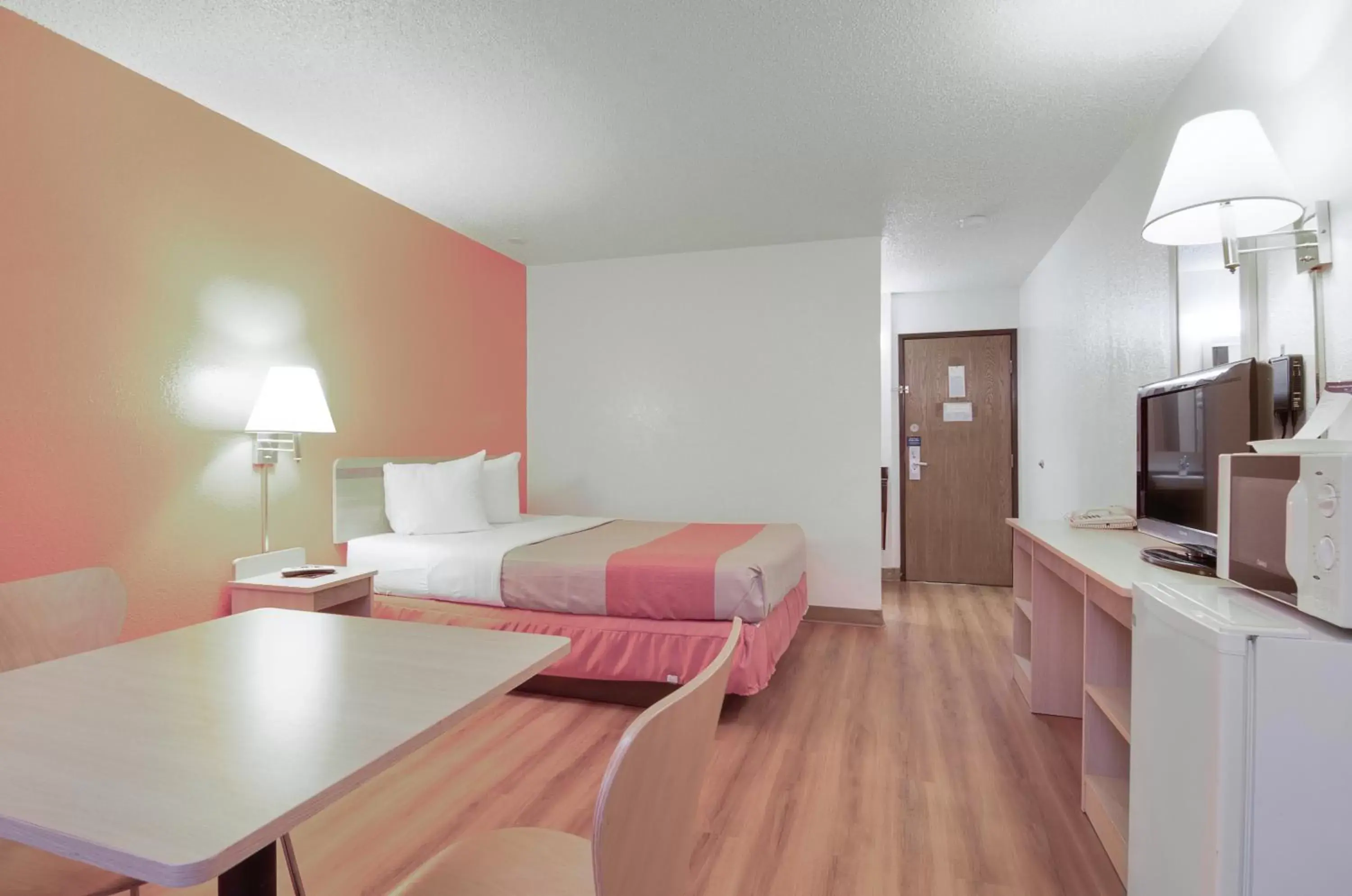 Bedroom in Motel 6-Colby, KS