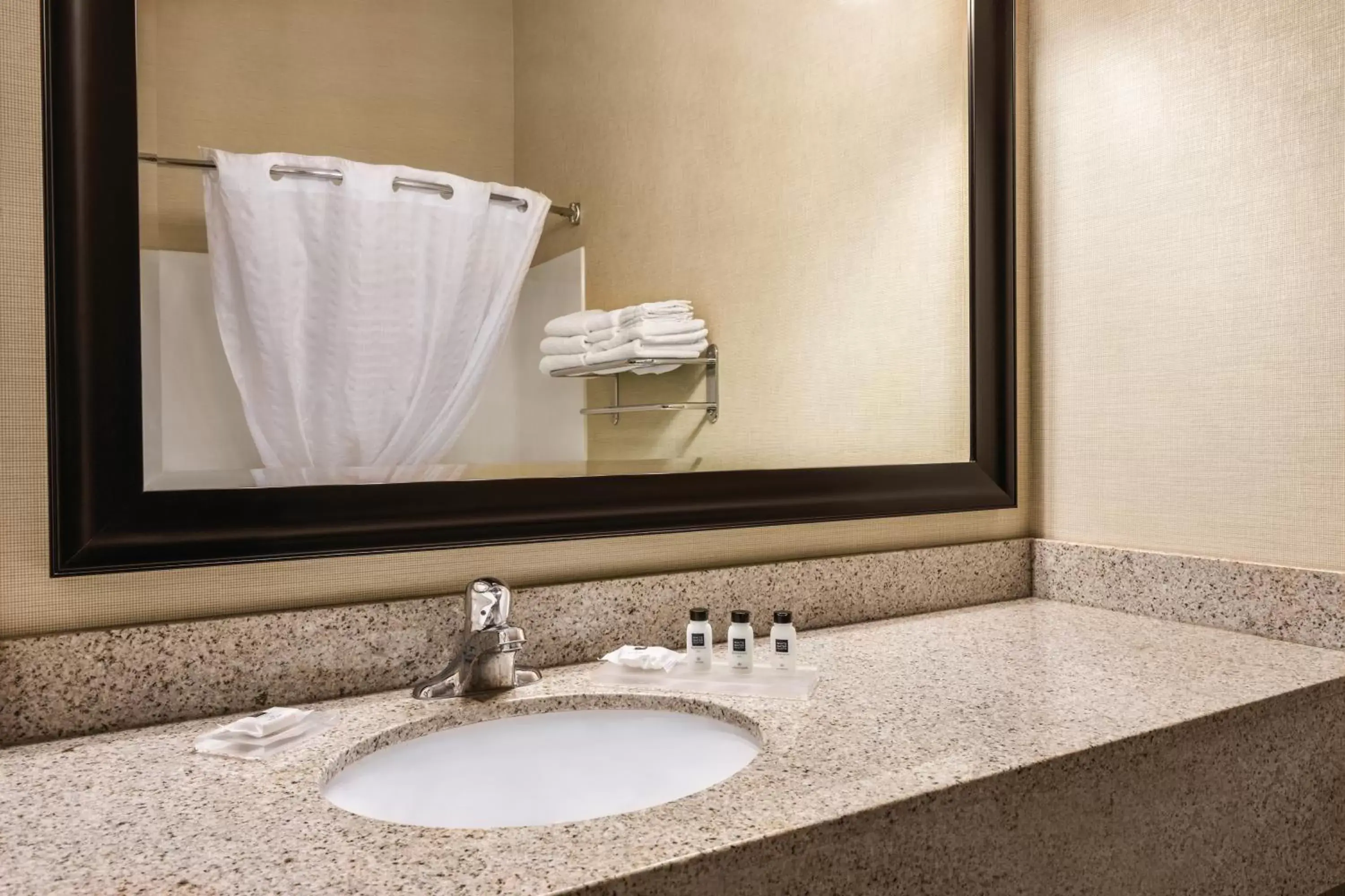Shower, Bathroom in Country Inn & Suites by Radisson, Dakota Dunes, SD