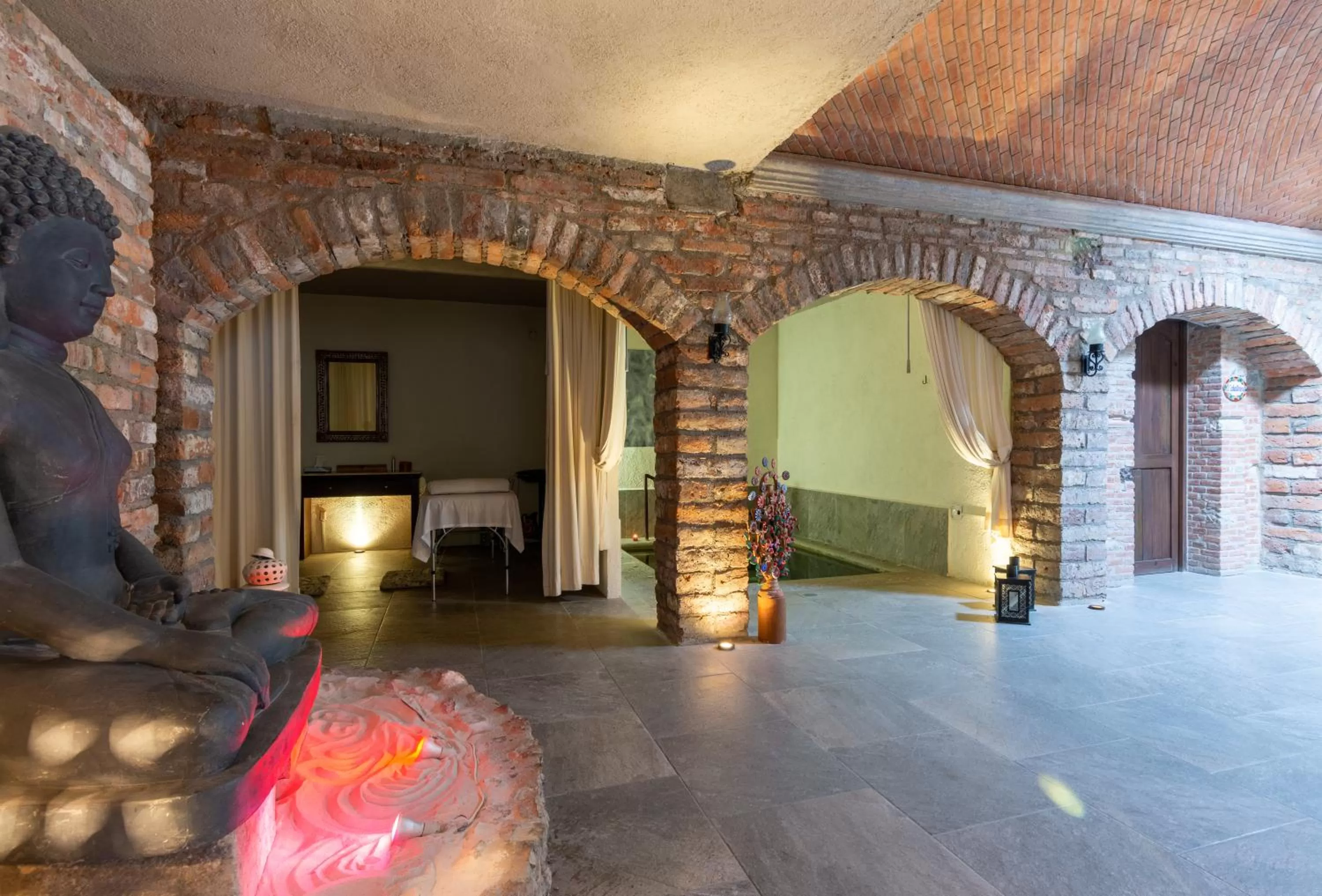 Spa and wellness centre/facilities in Hotel Hacienda San Cristóbal