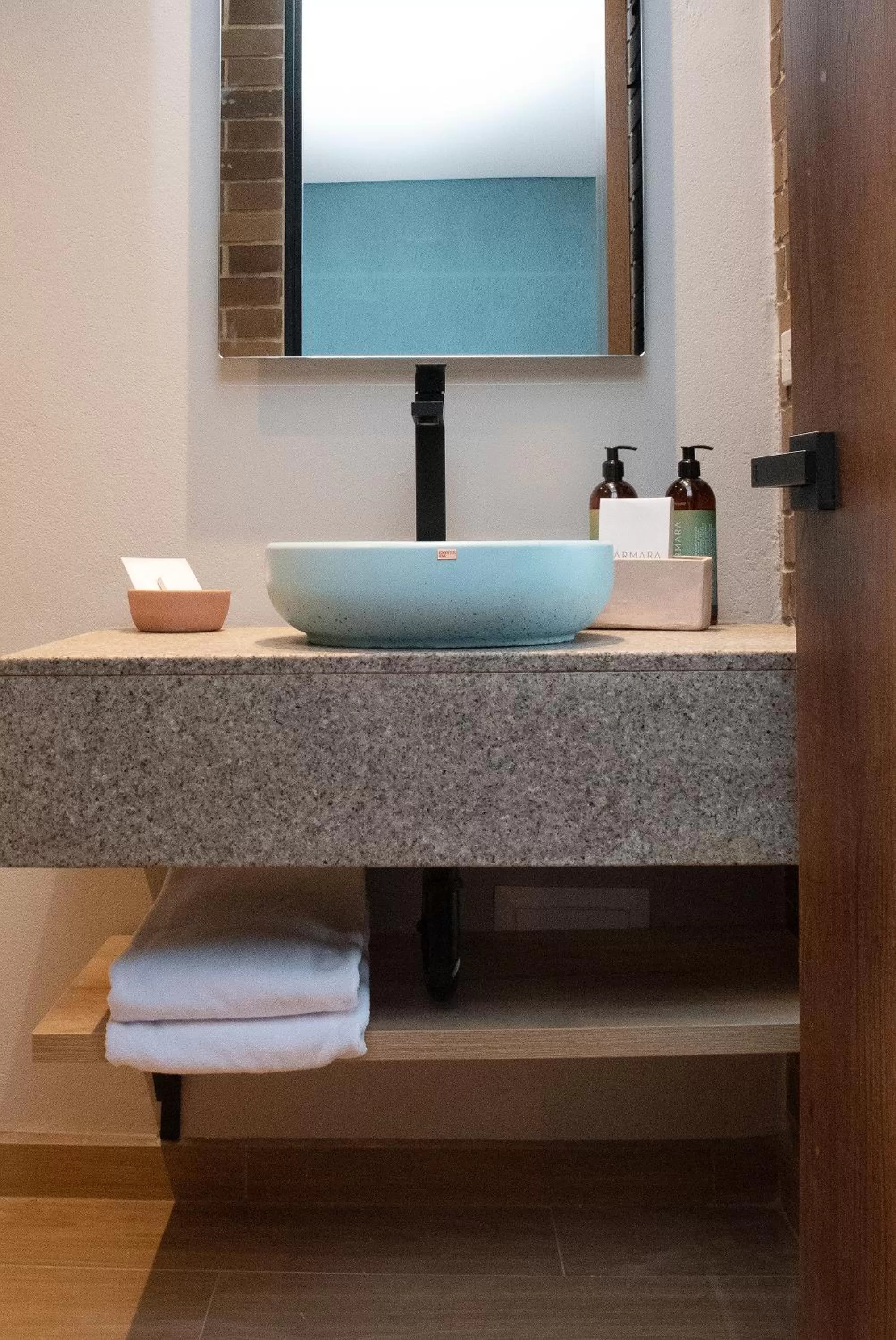 Bathroom in Casa Rose Hotel