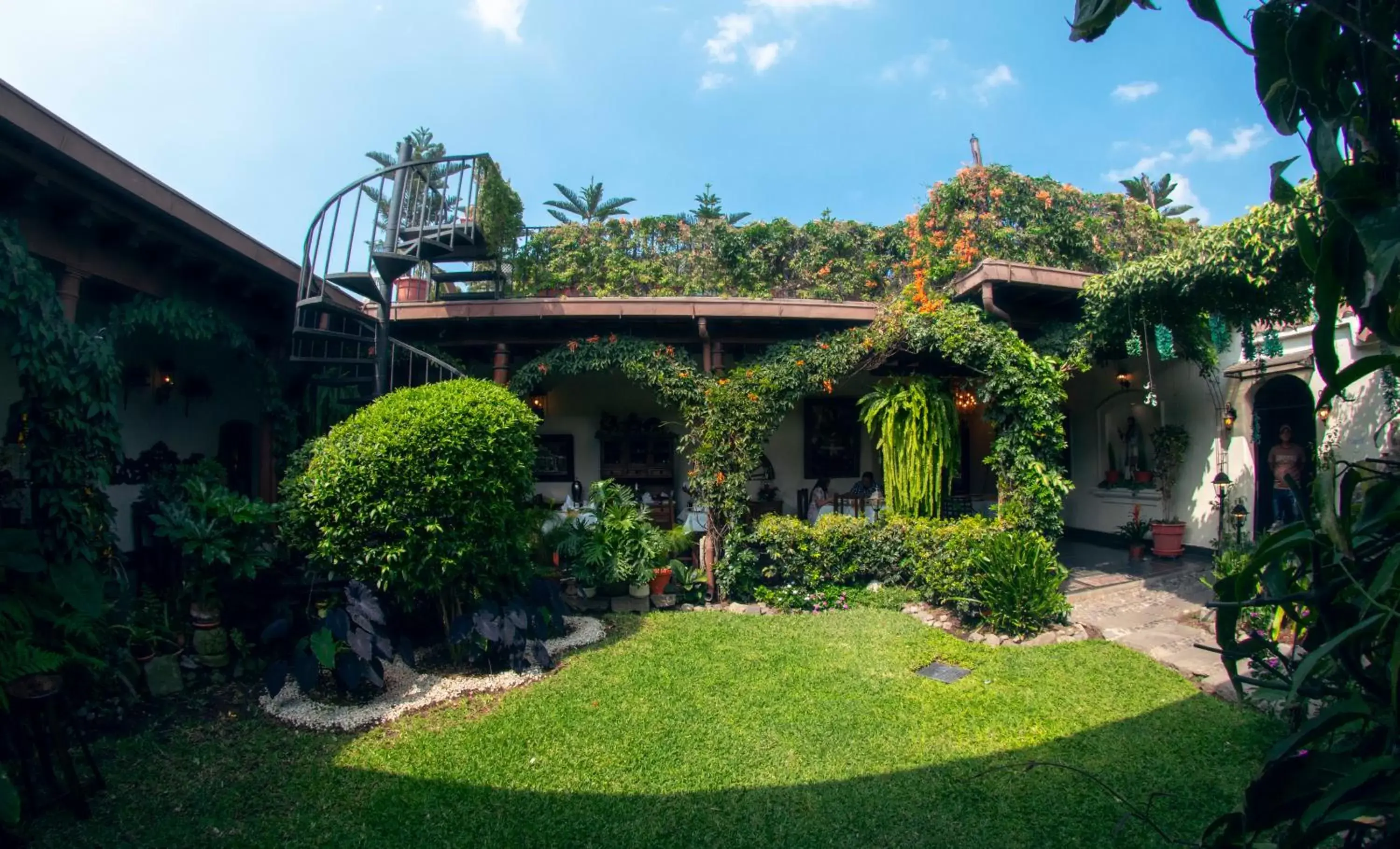 Patio, Property Building in Hotel La Catedral