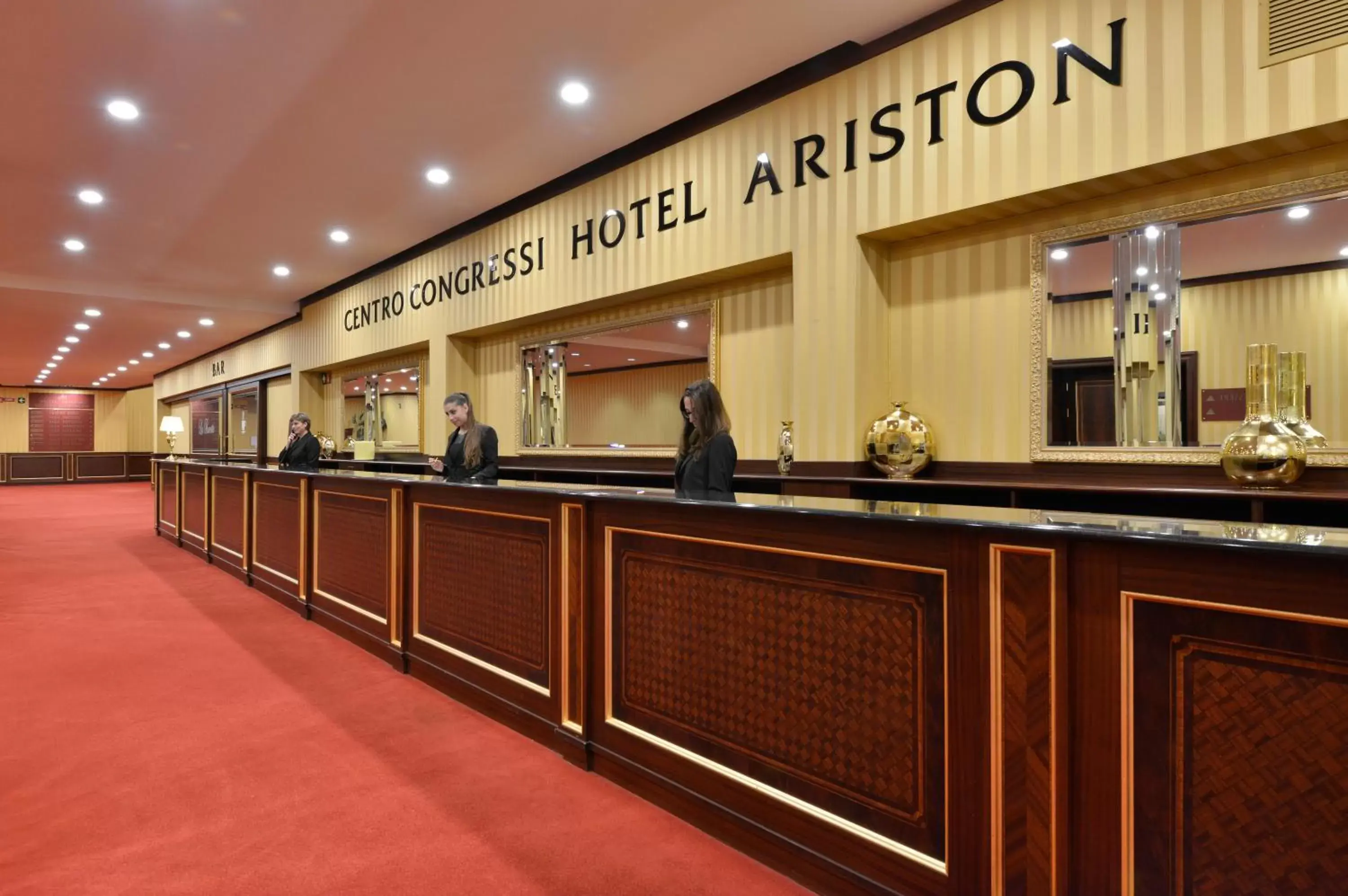 Lobby or reception in Hotel Ariston