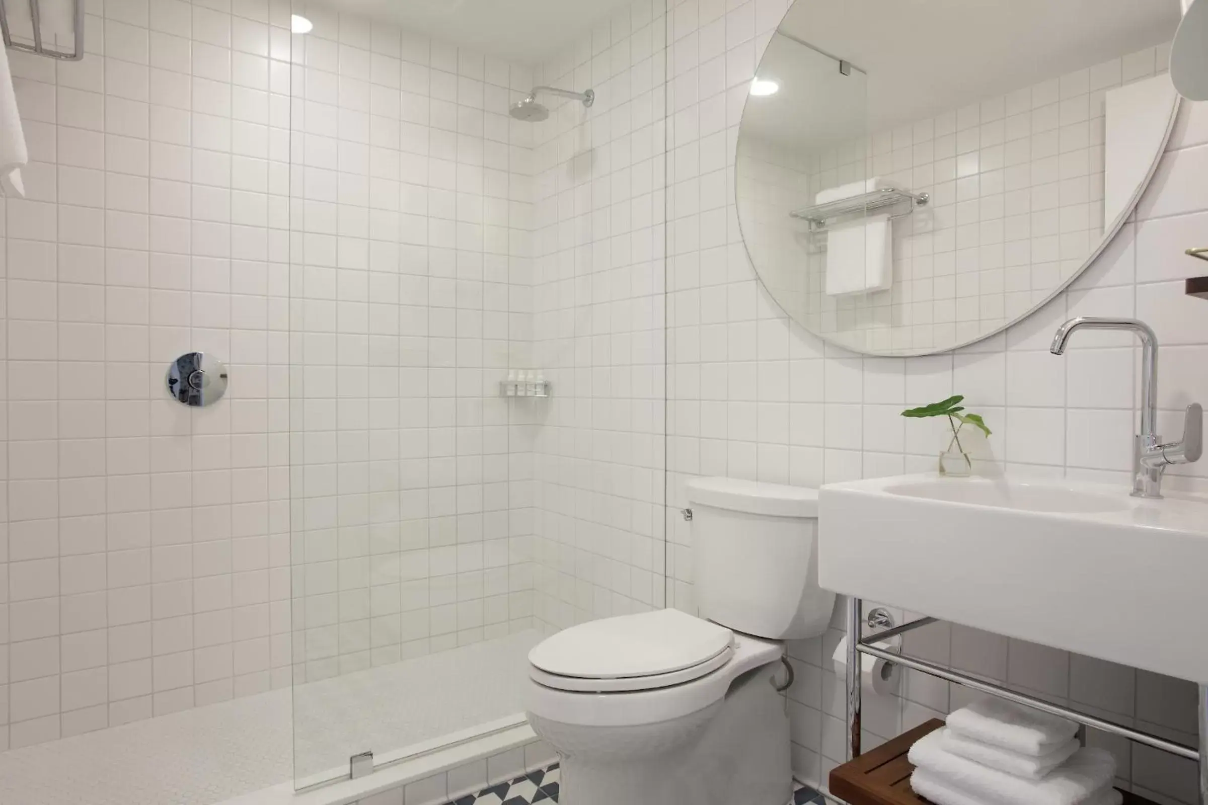 Bathroom in The Kimpton Shorebreak Fort Lauderdale Beach Resort