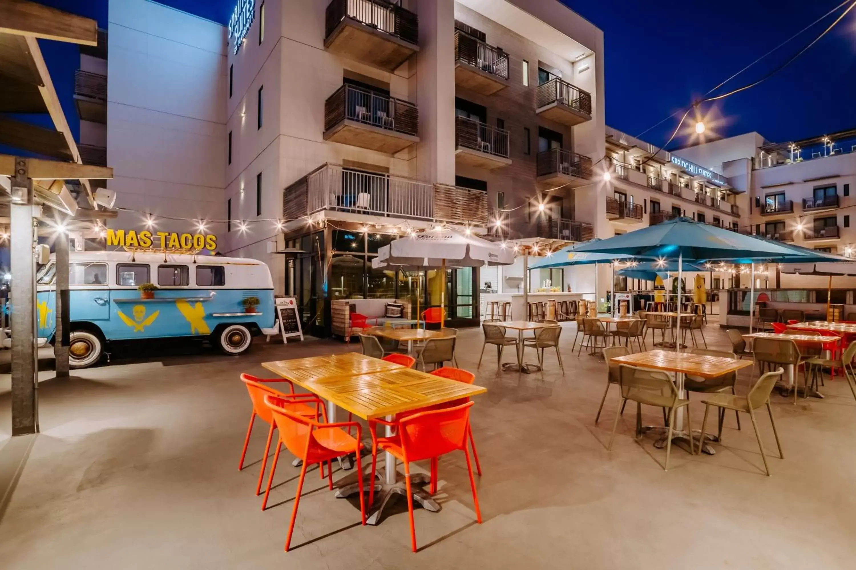 Lounge or bar in SpringHill Suites by Marriott San Diego Oceanside/Downtown