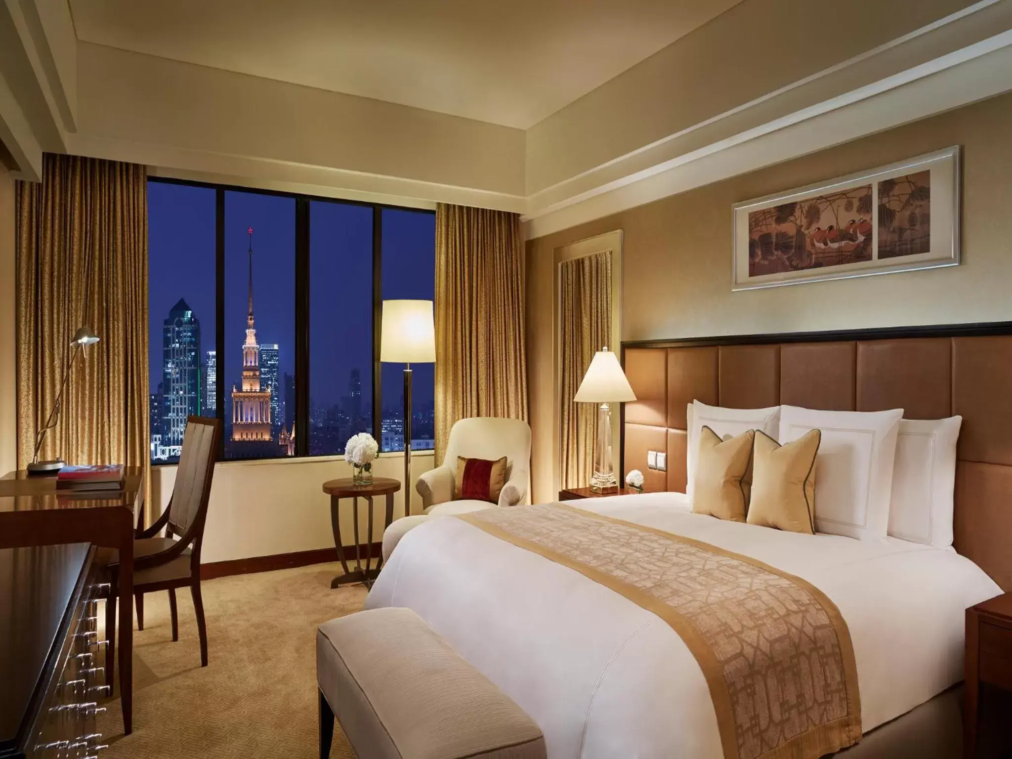 Bed in The Portman Ritz-Carlton Shanghai