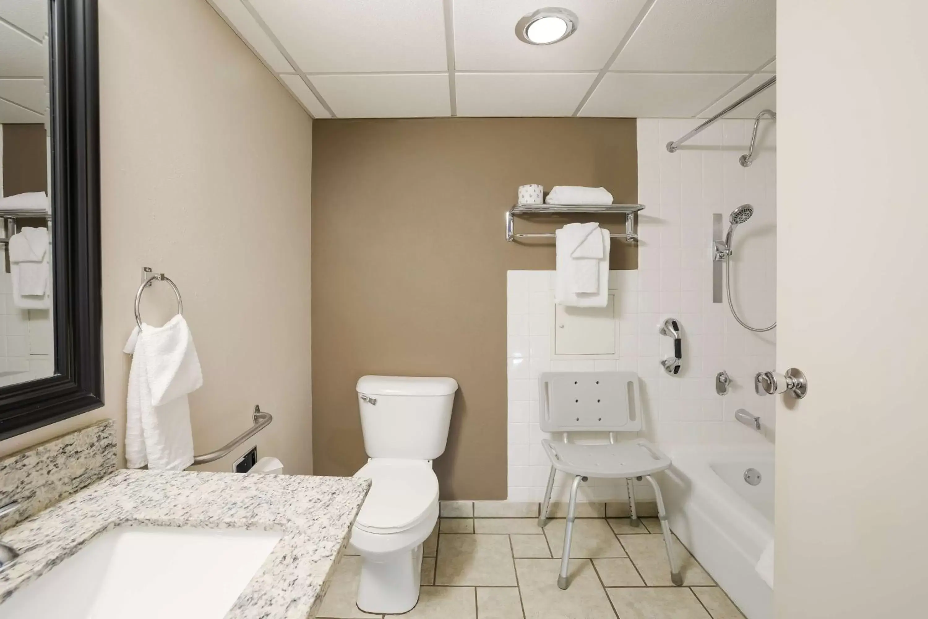 Bathroom in Best Western Riverfront Inn