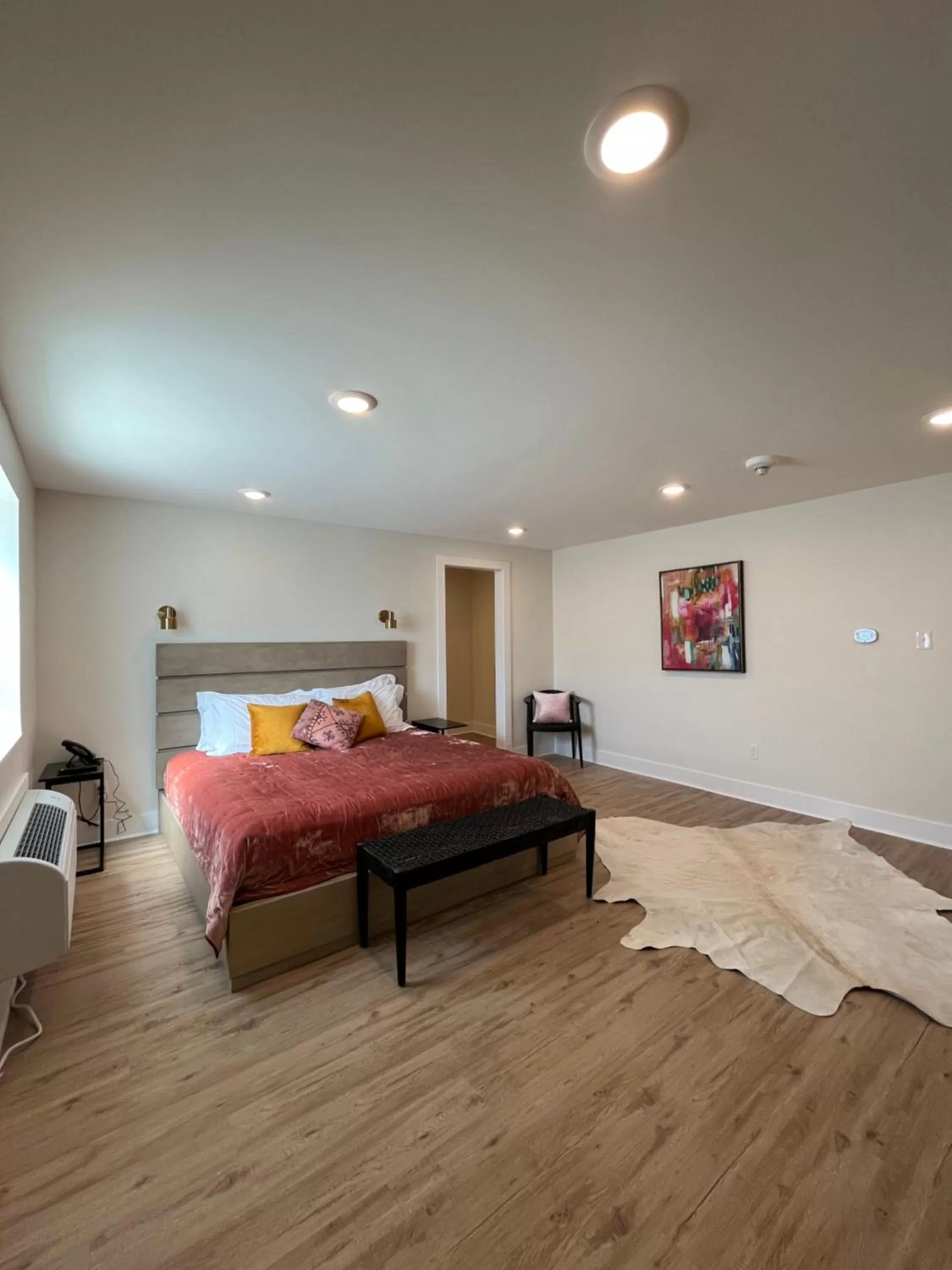 Bed in Lucky Inn New Orleans