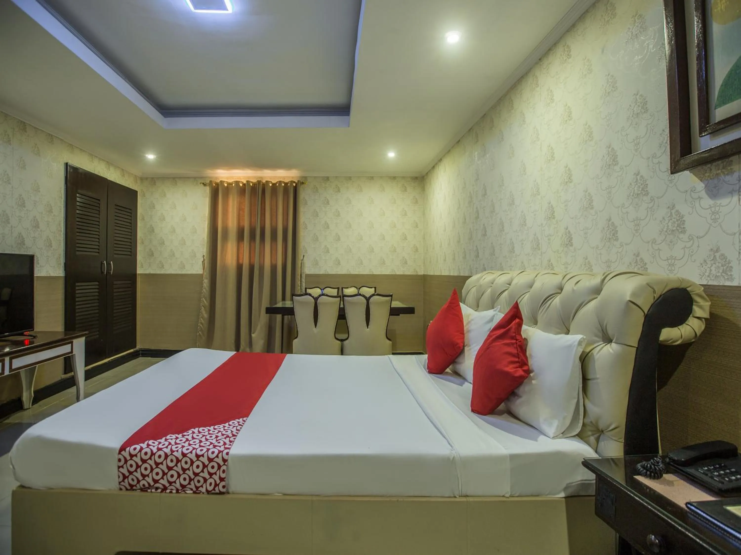 Bedroom, Bed in OYO 700 Pj Inn Hotel