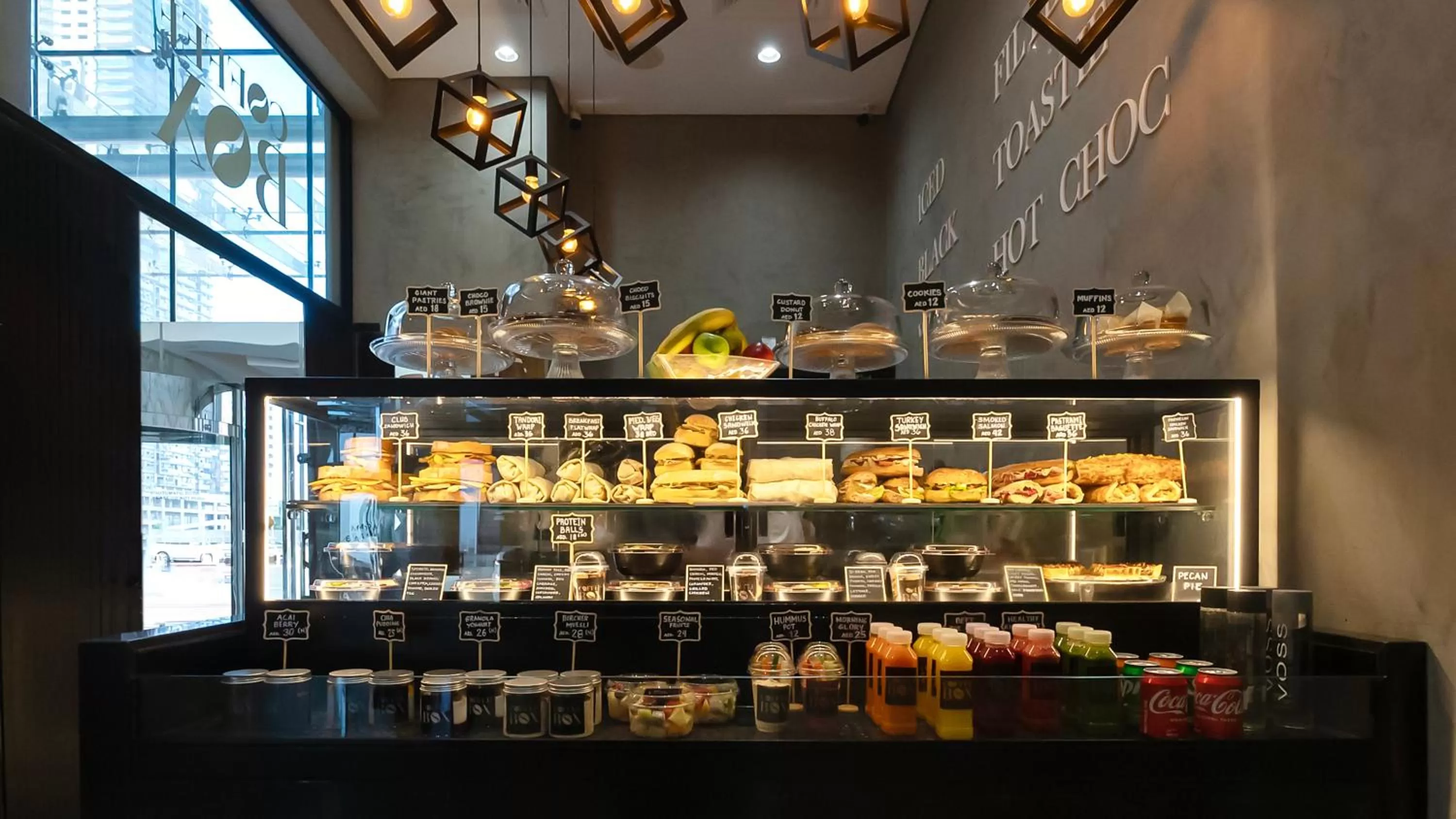 Restaurant/places to eat in voco - Bonnington Dubai by IHG