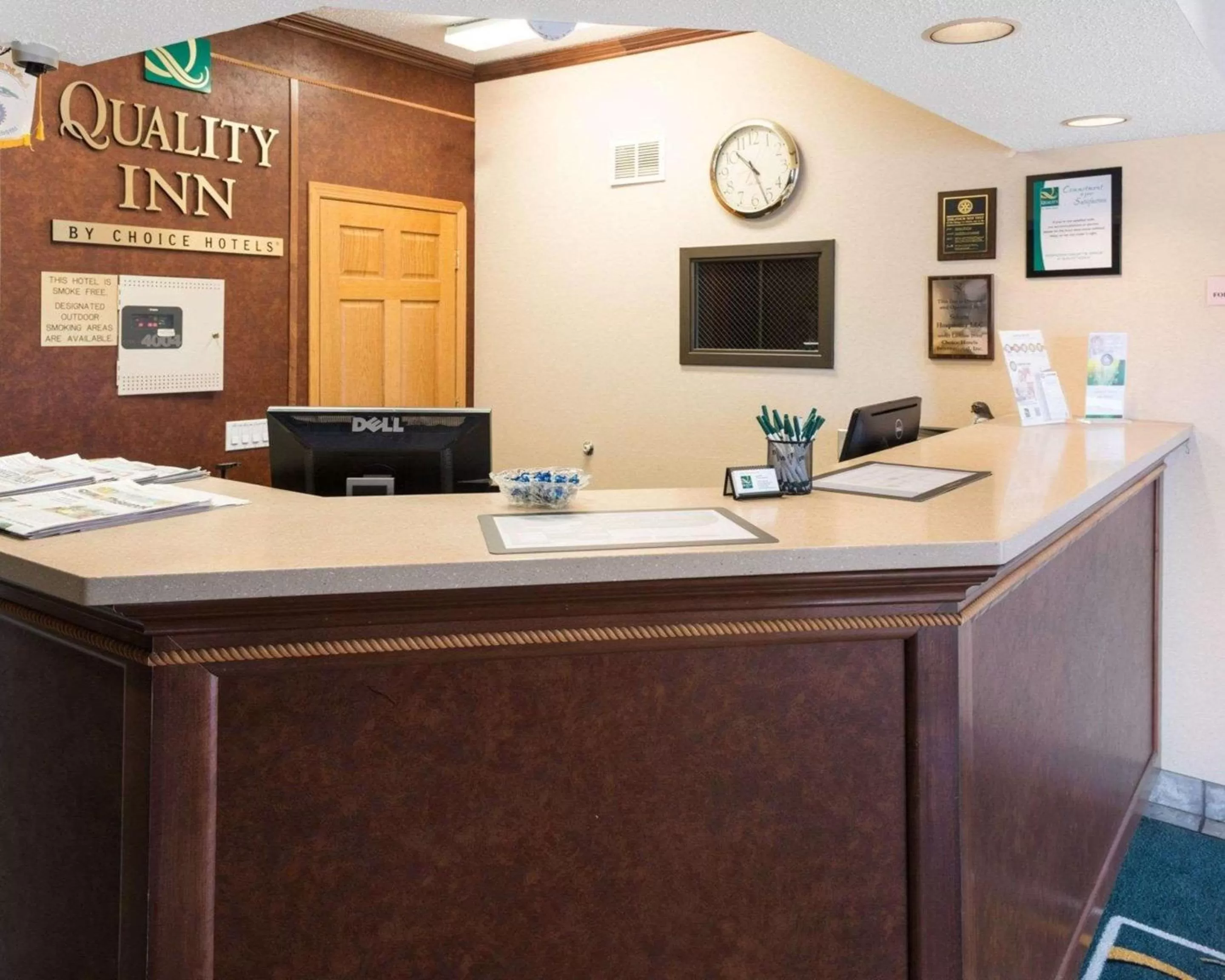 Lobby or reception in Quality Inn Lakeville North