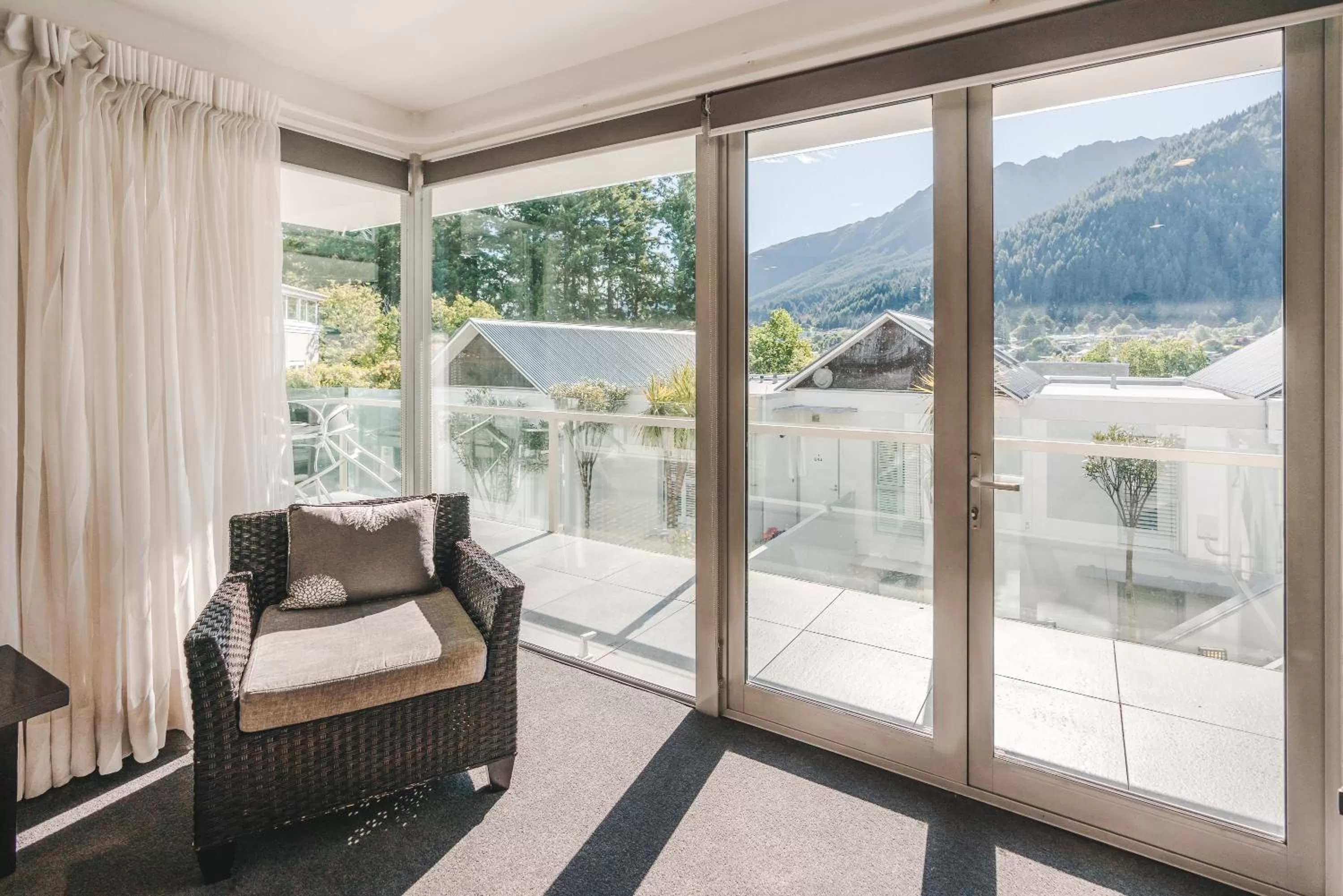 Living room in Blue Peaks Apartments