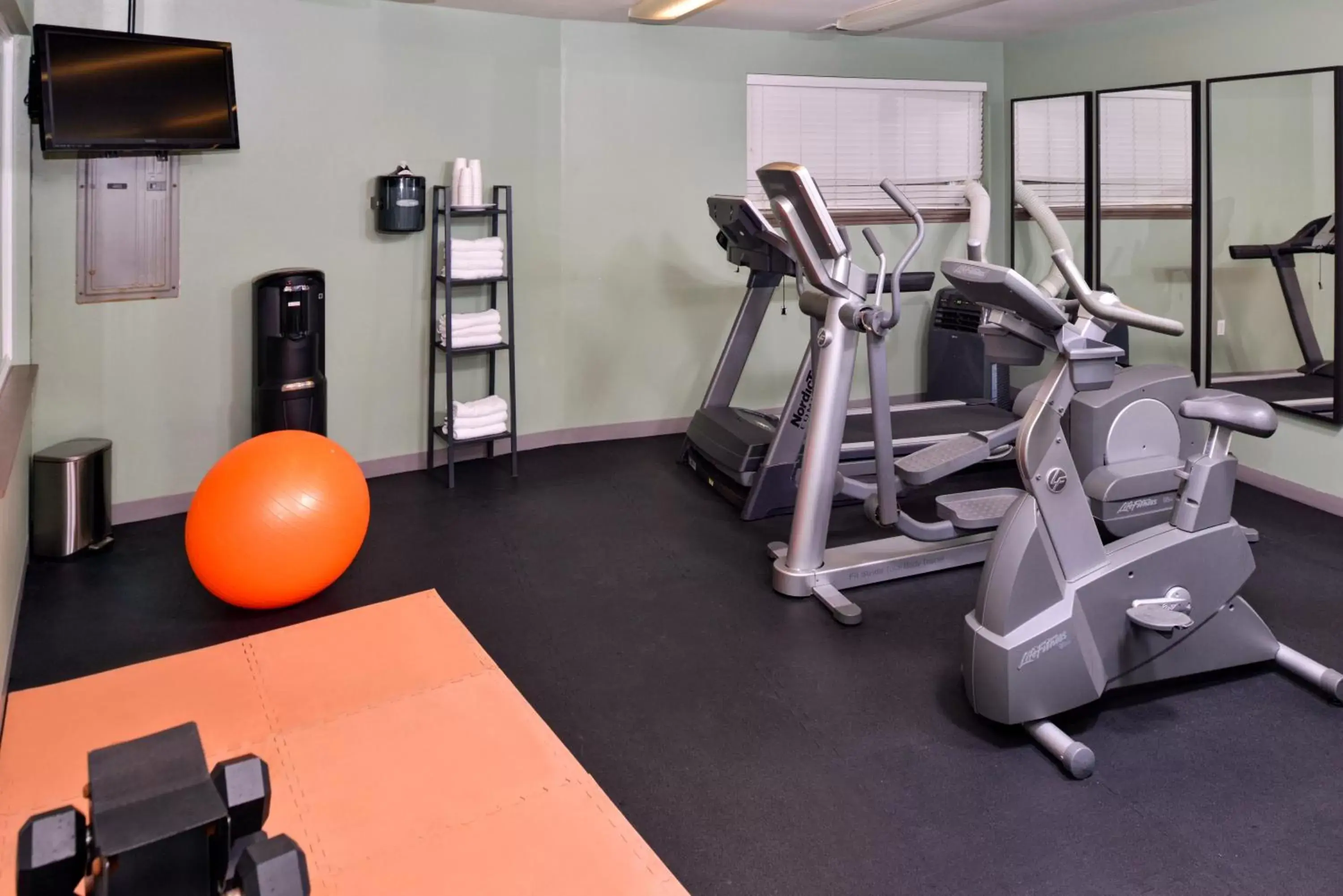 Fitness centre/facilities, Fitness Center/Facilities in The Coho Oceanfront Lodge