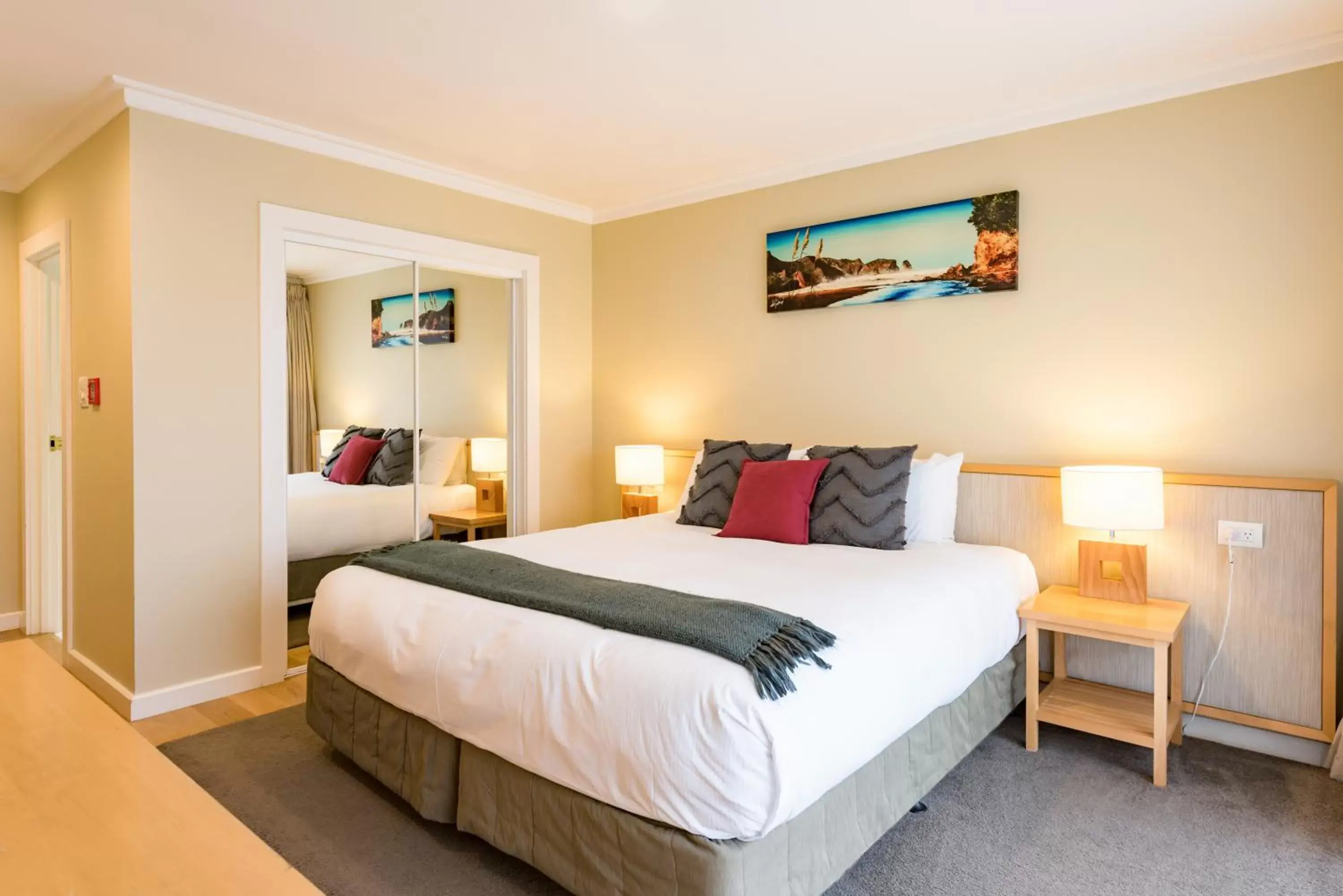 Bed in Paihia Beach Resort & Spa Hotel