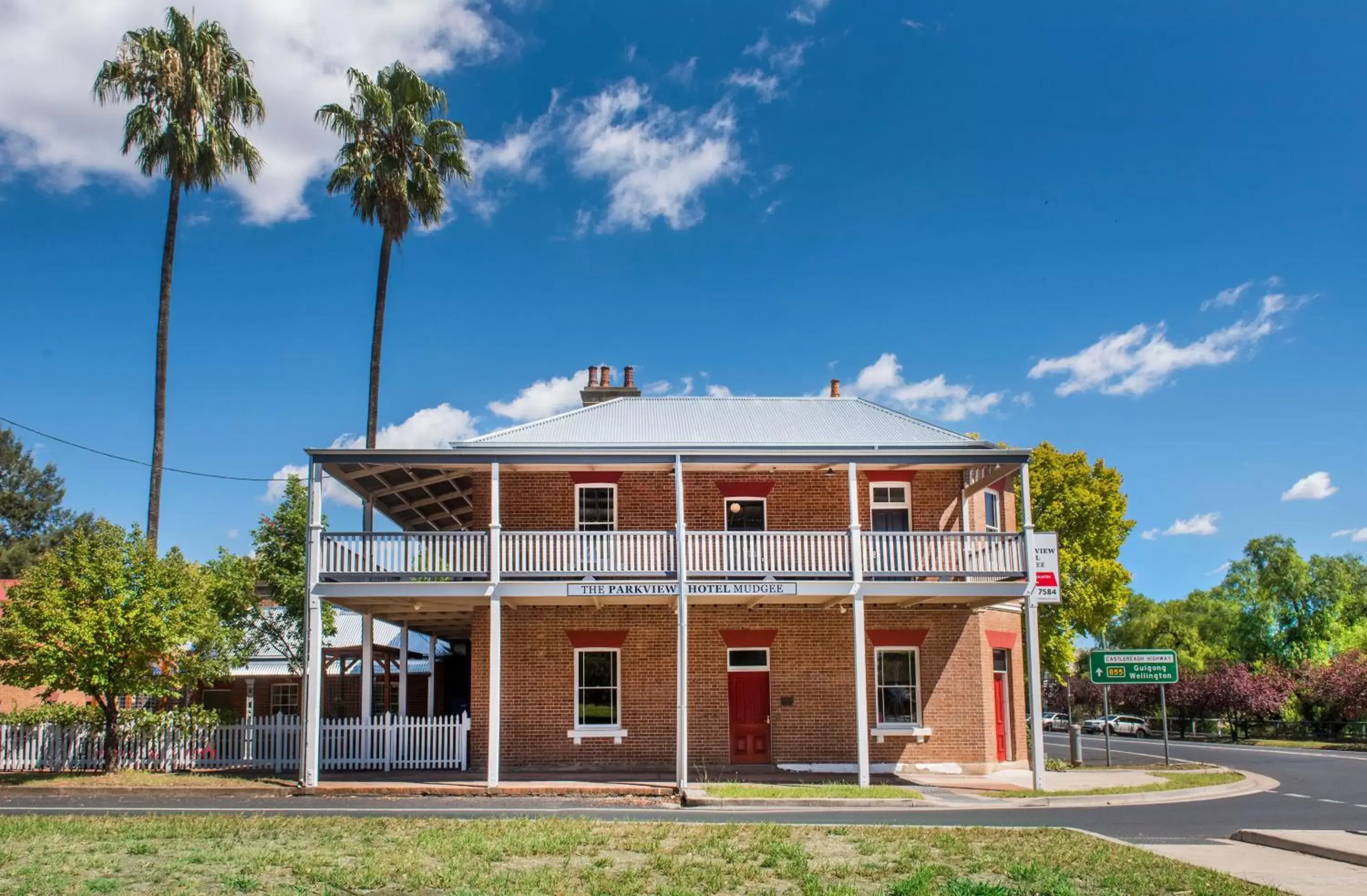 Property Building in The Parkview Hotel Mudgee