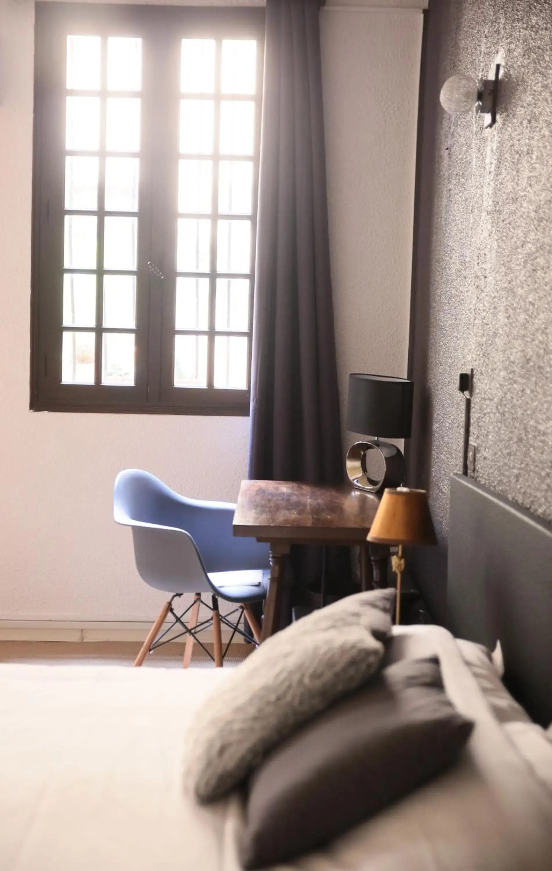 Bedroom, Seating Area in Hôtel De La Loge