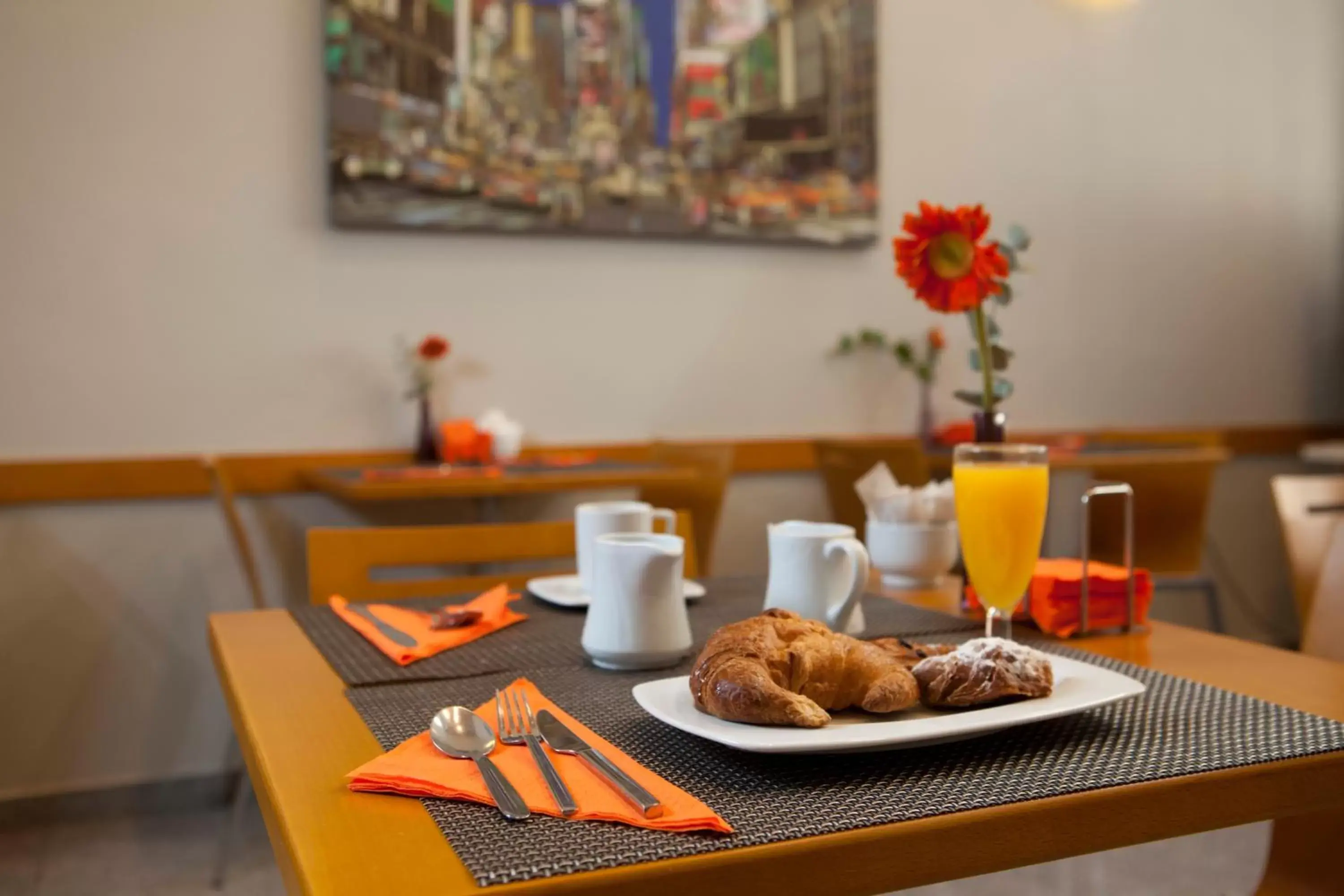 Food and drinks in La City Estación Food and drinks in La City Estación