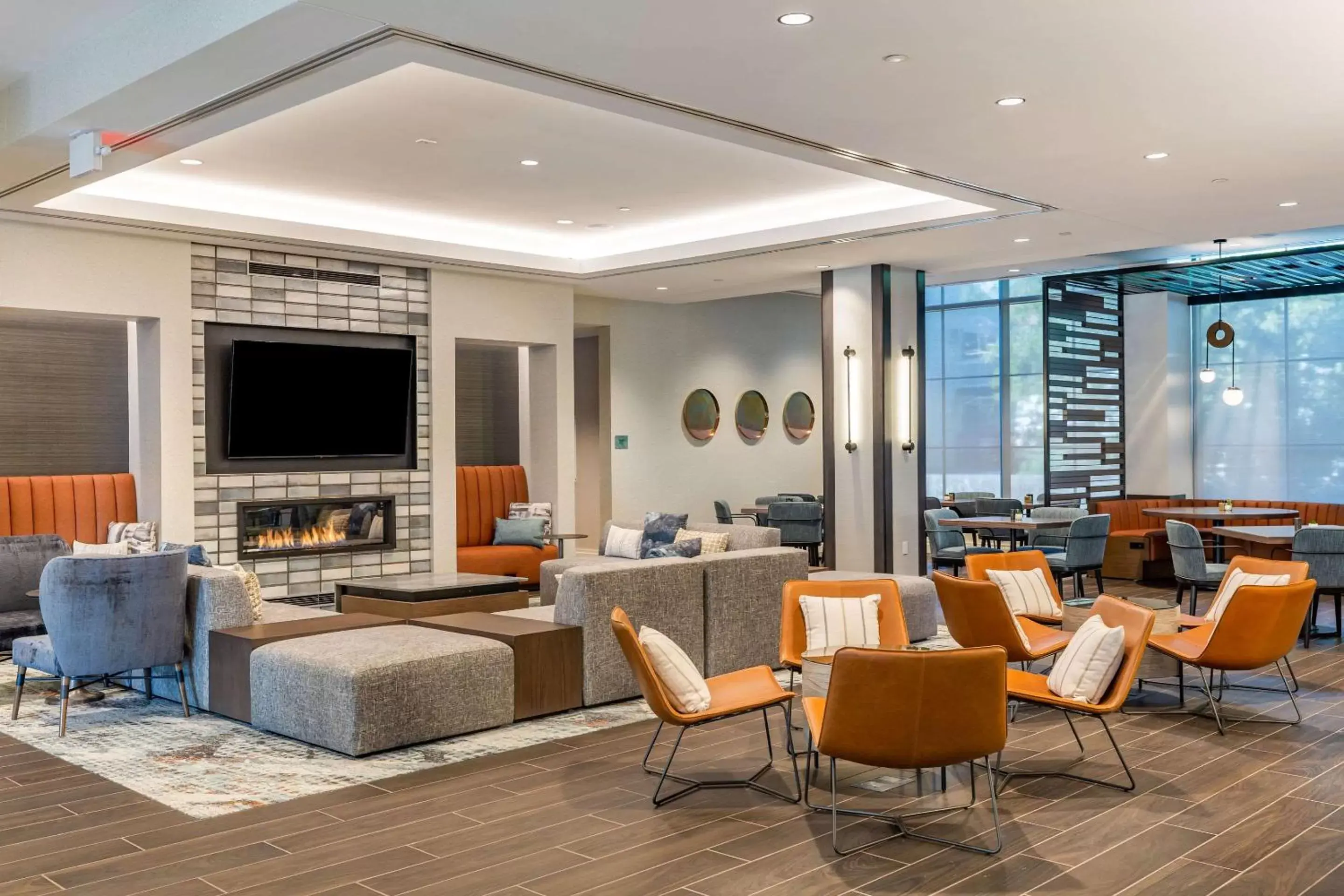 Lobby or reception, Seating Area in Cambria Hotel New Haven University Area