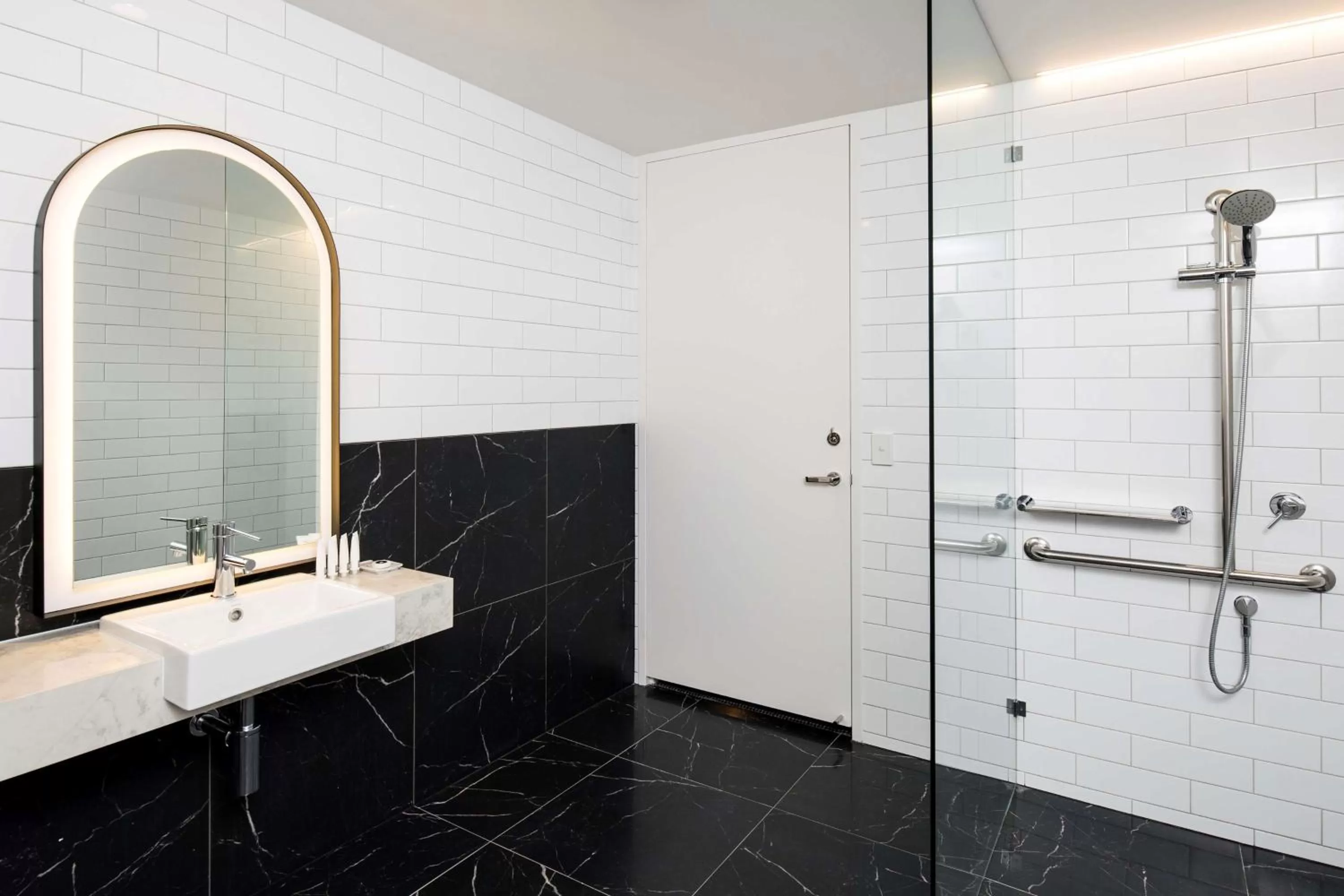 Bedroom in Adina Apartment Hotel Brisbane