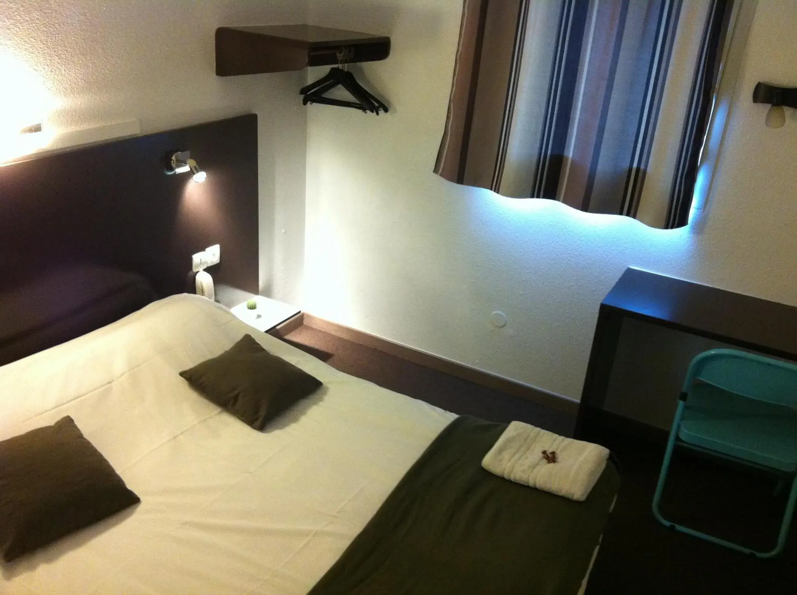 Bed in The Originals Access, Hotel Beziers Est (P'tit Dej-Hotel)