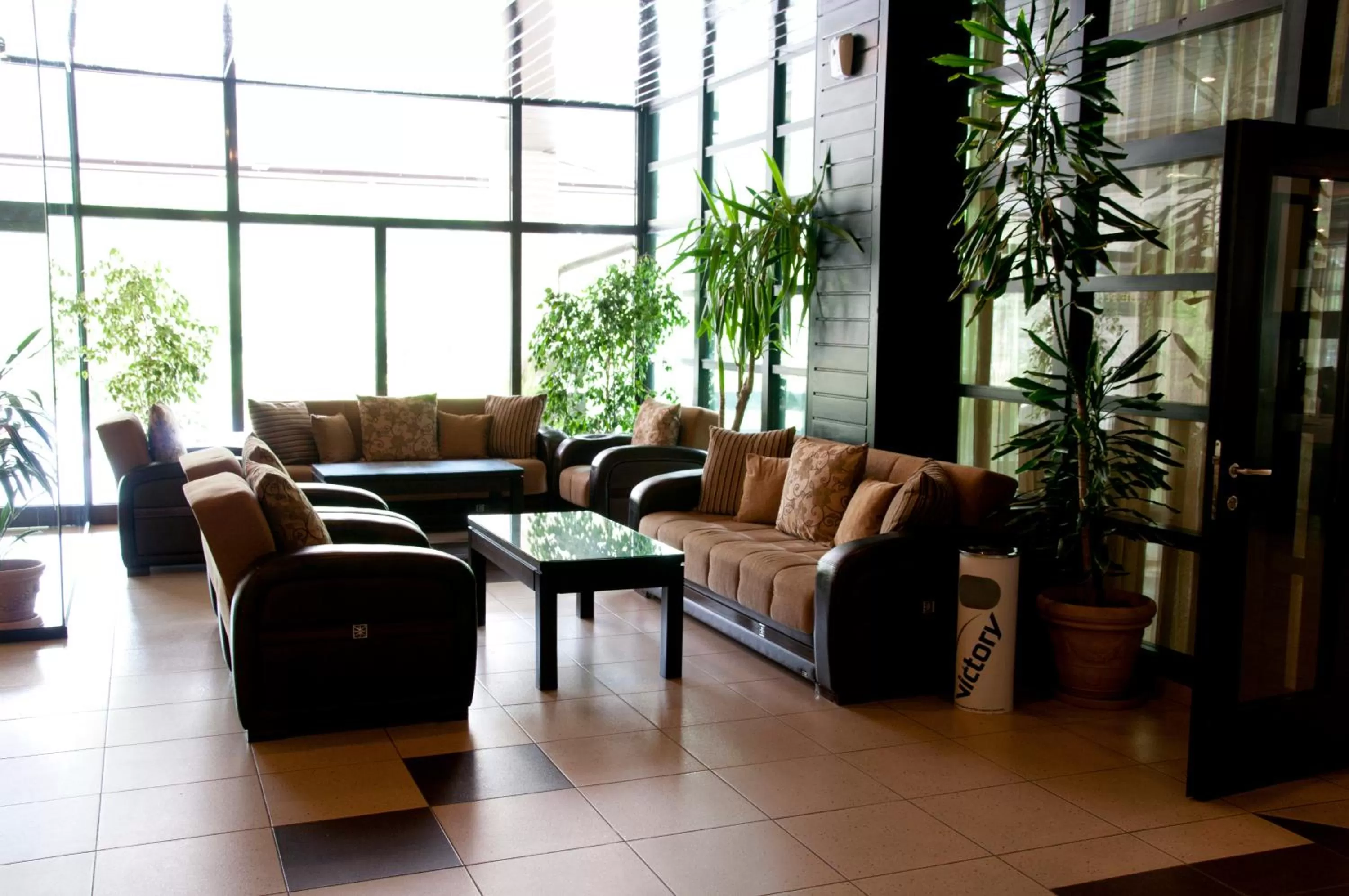 Area and facilities in Everest Hotel