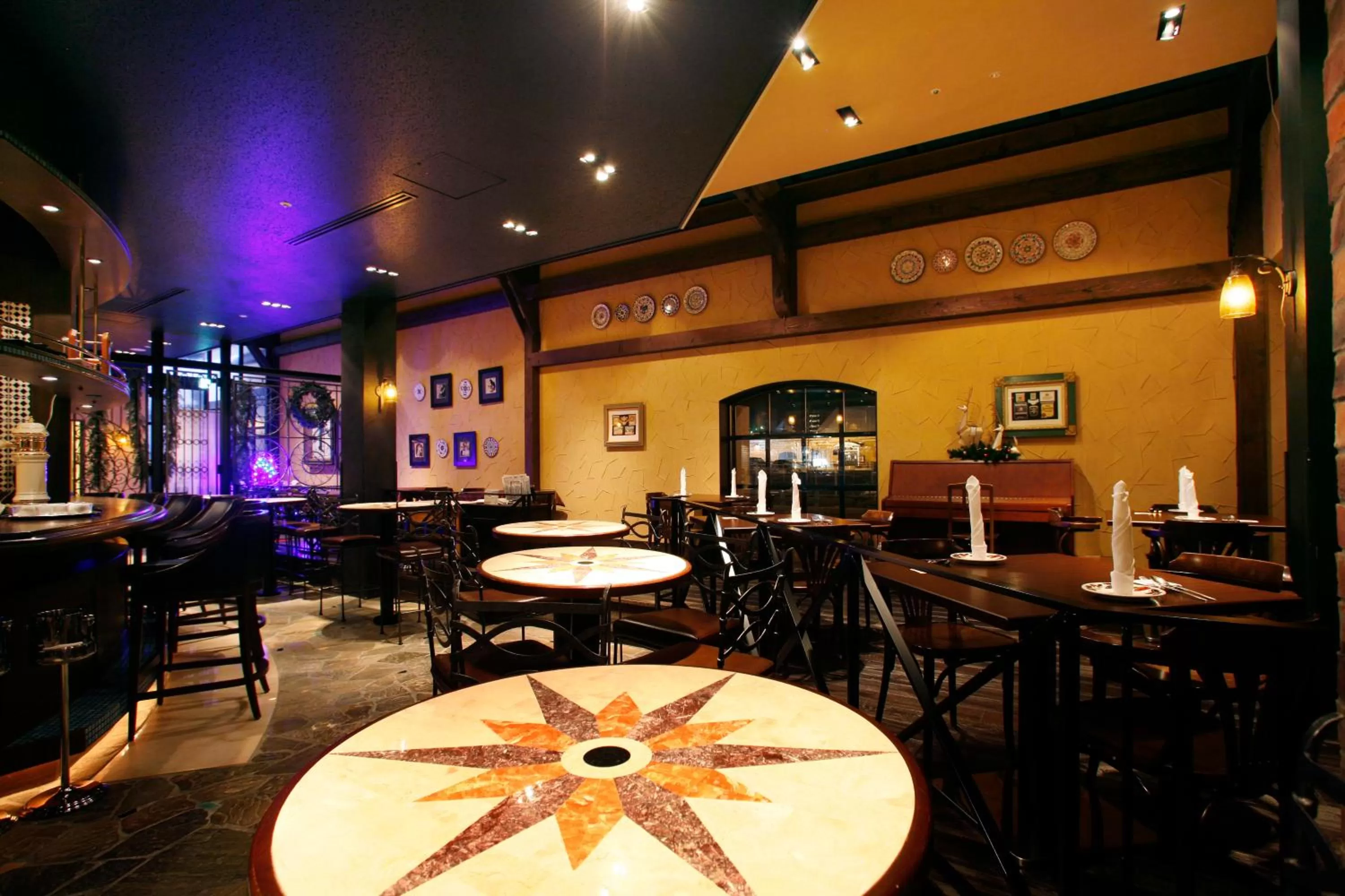 Restaurant/places to eat in La Vista Hakodate Bay