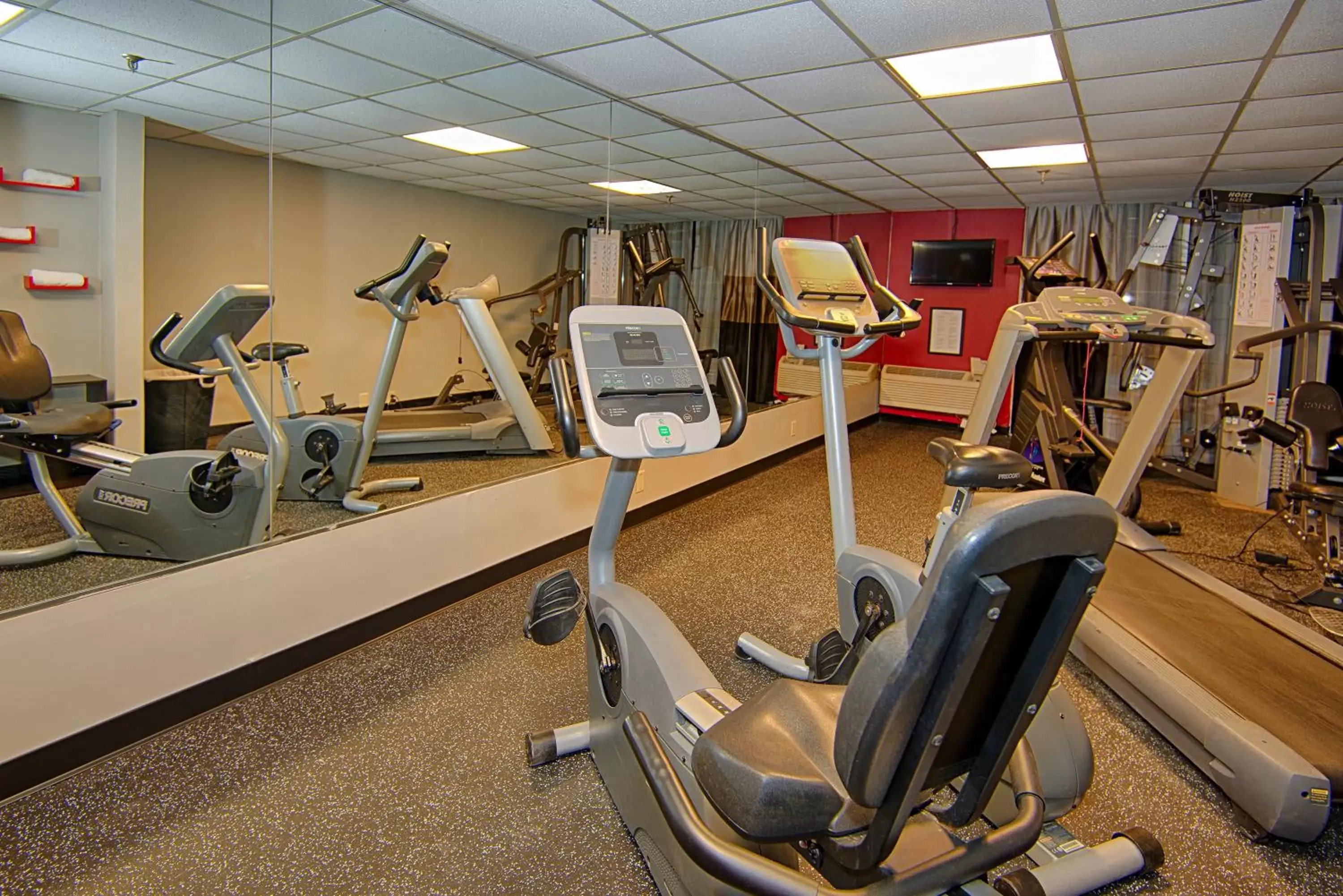 Fitness centre/facilities, Fitness Center/Facilities in Ramada by Wyndham Metairie New Orleans Airport
