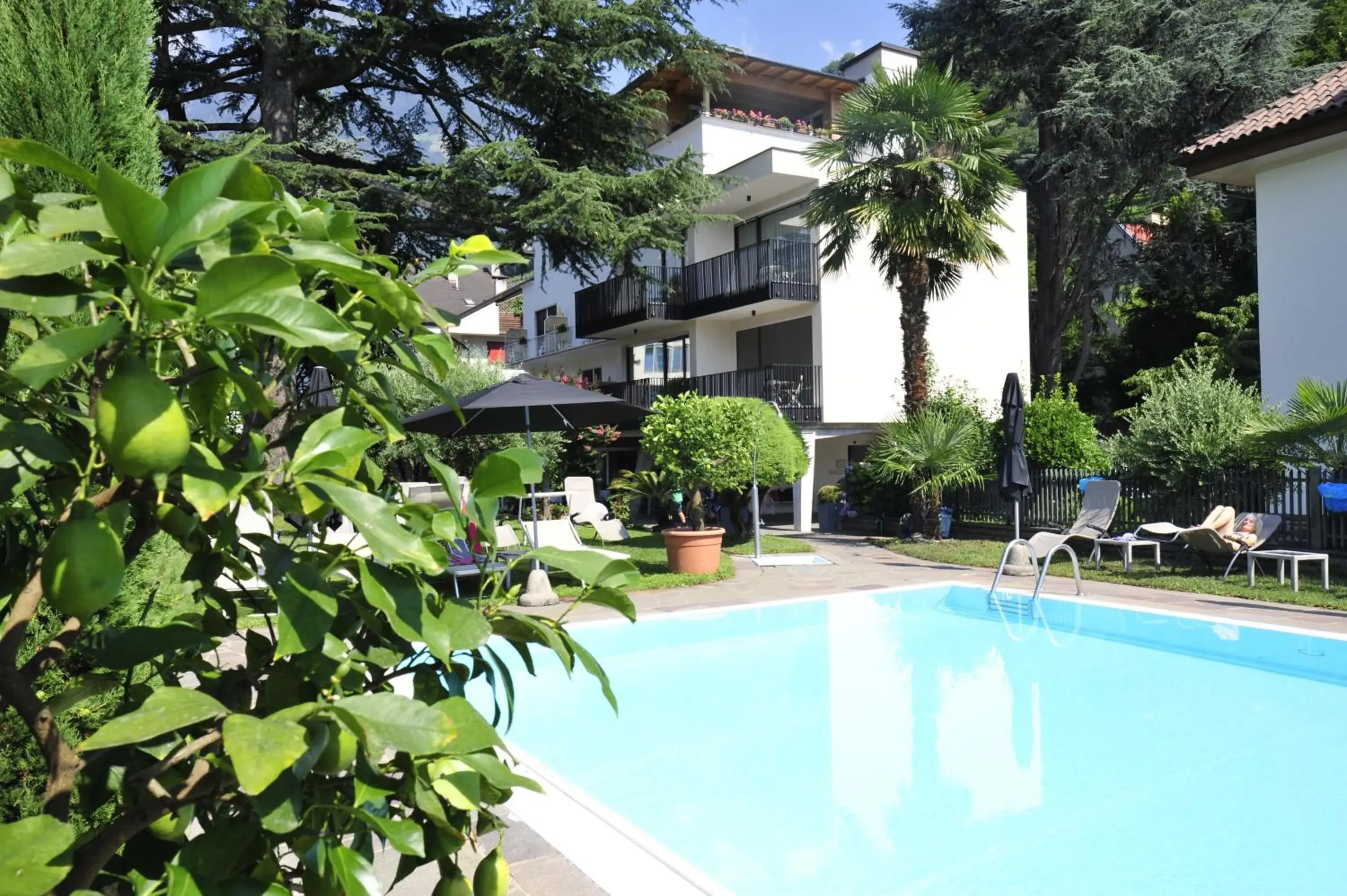 Property building, Swimming Pool in Hotel Jasmin