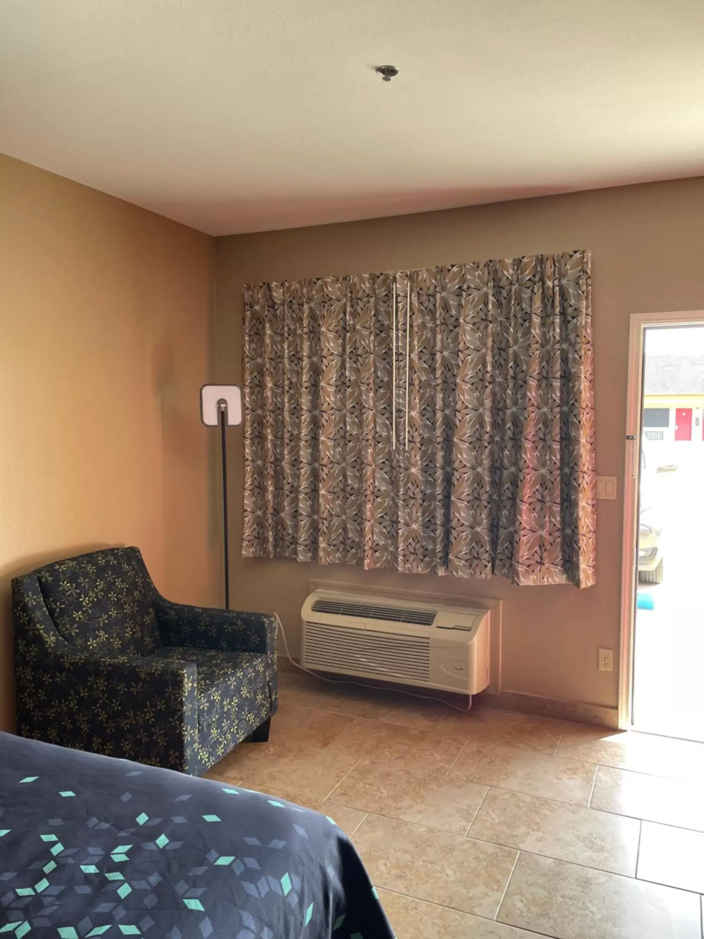 Seating Area in Los Fresnos Inn and Suites