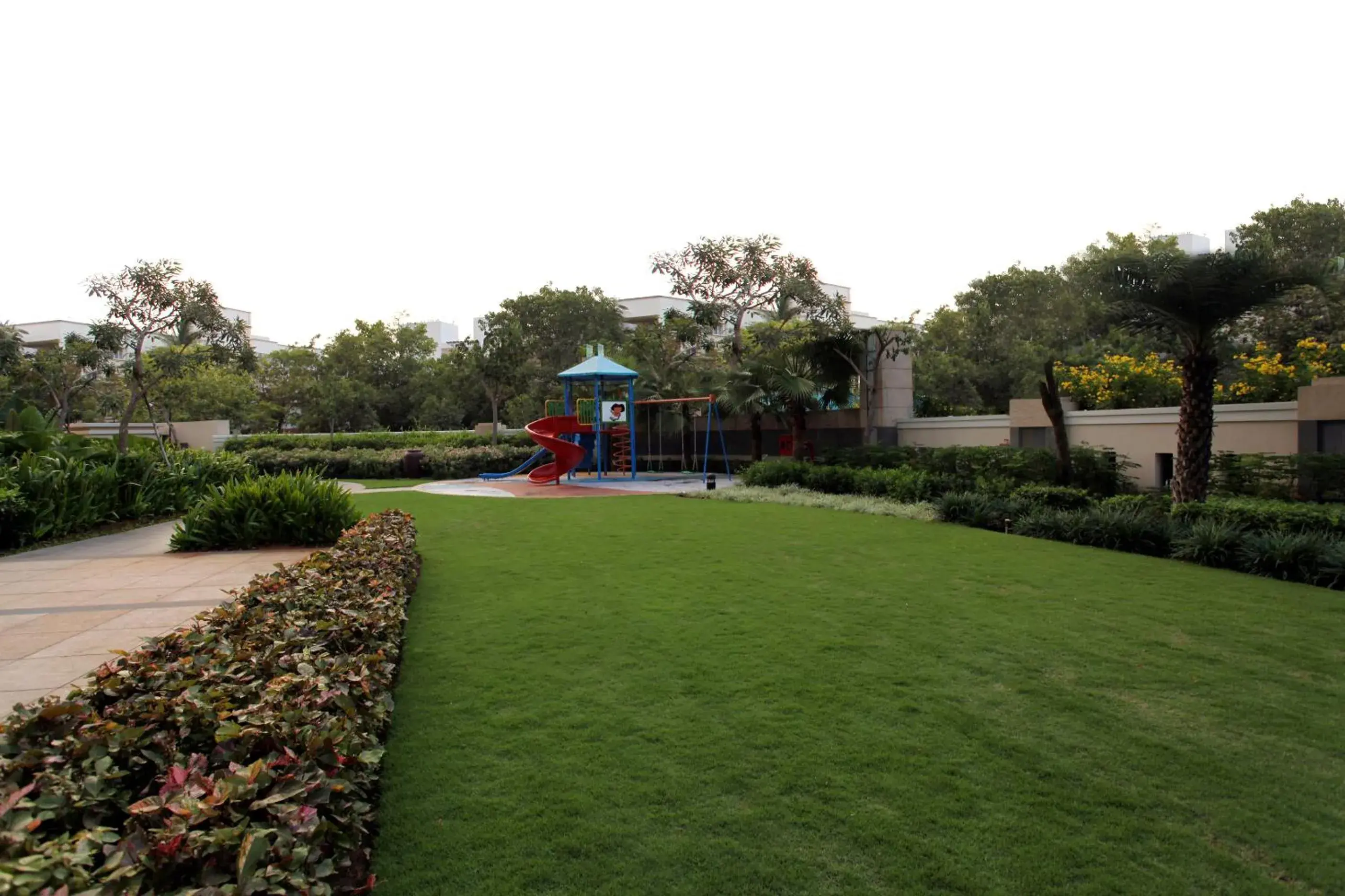 Garden in Somerset Greenways Chennai